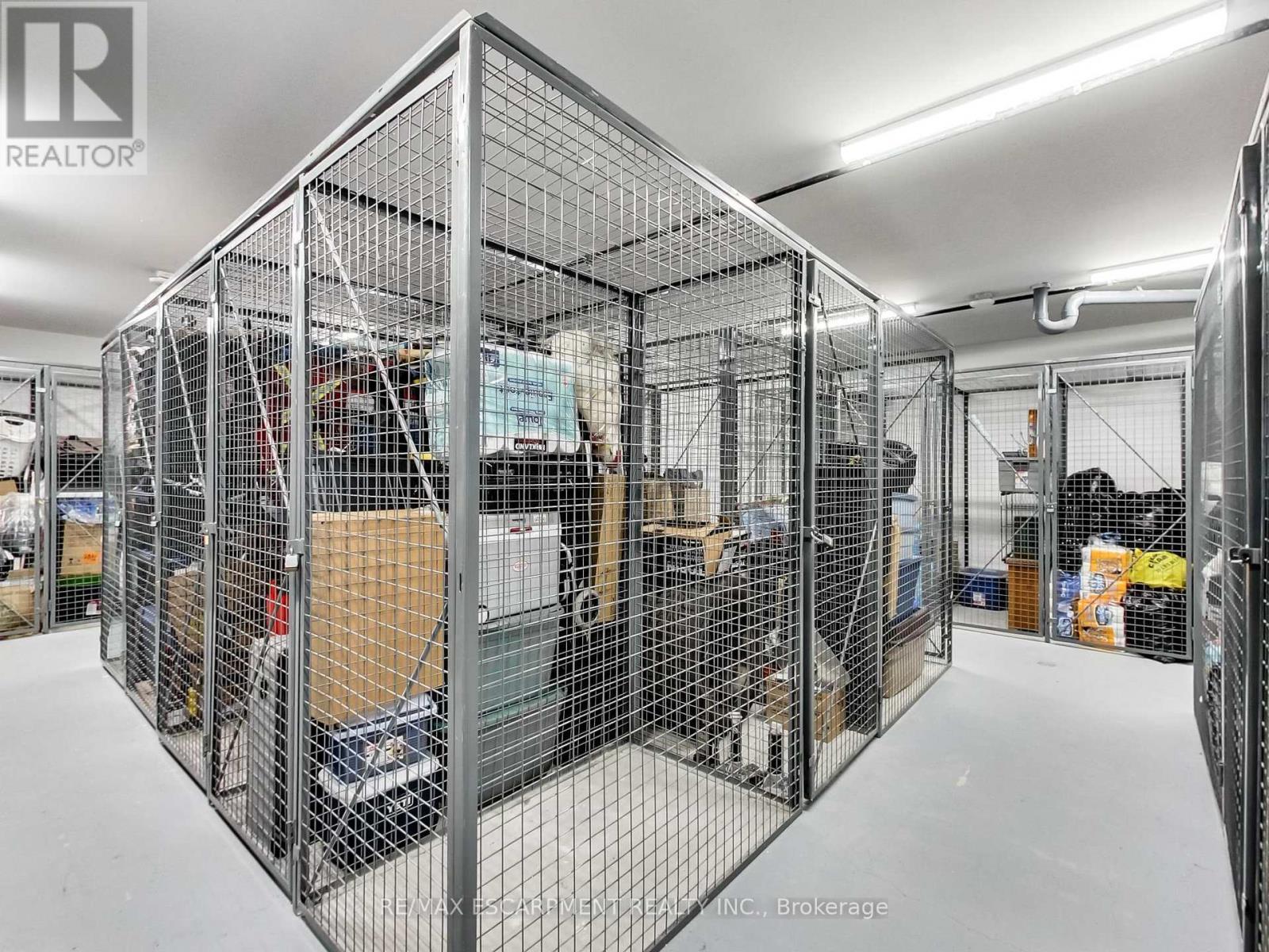 318 - 16 Concord Place, Grimsby, ON - Indoor With Storage
