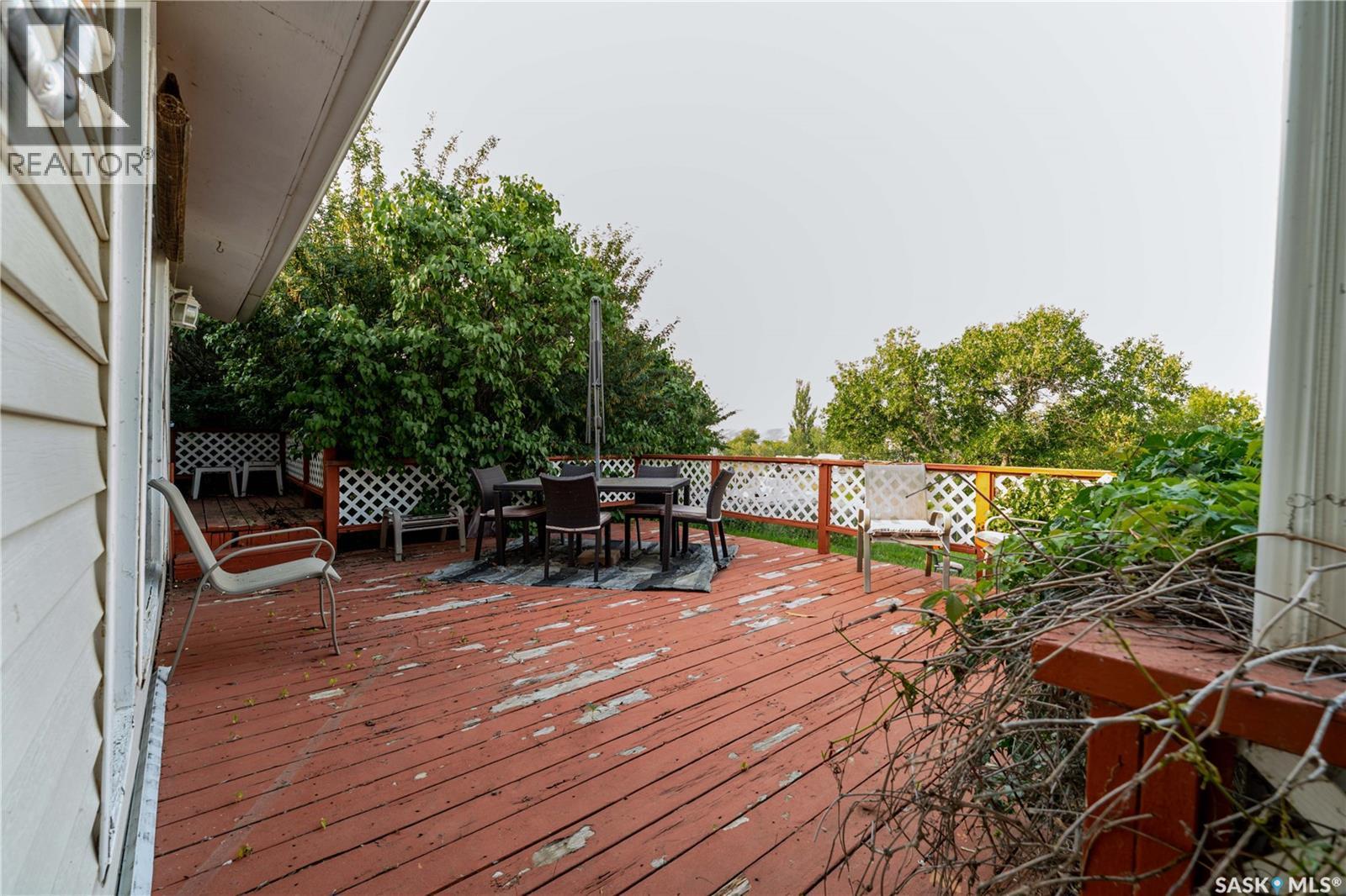 547 Douglas Drive, Buffalo Pound Lake, SK - Outdoor With Deck Patio Veranda With Exterior