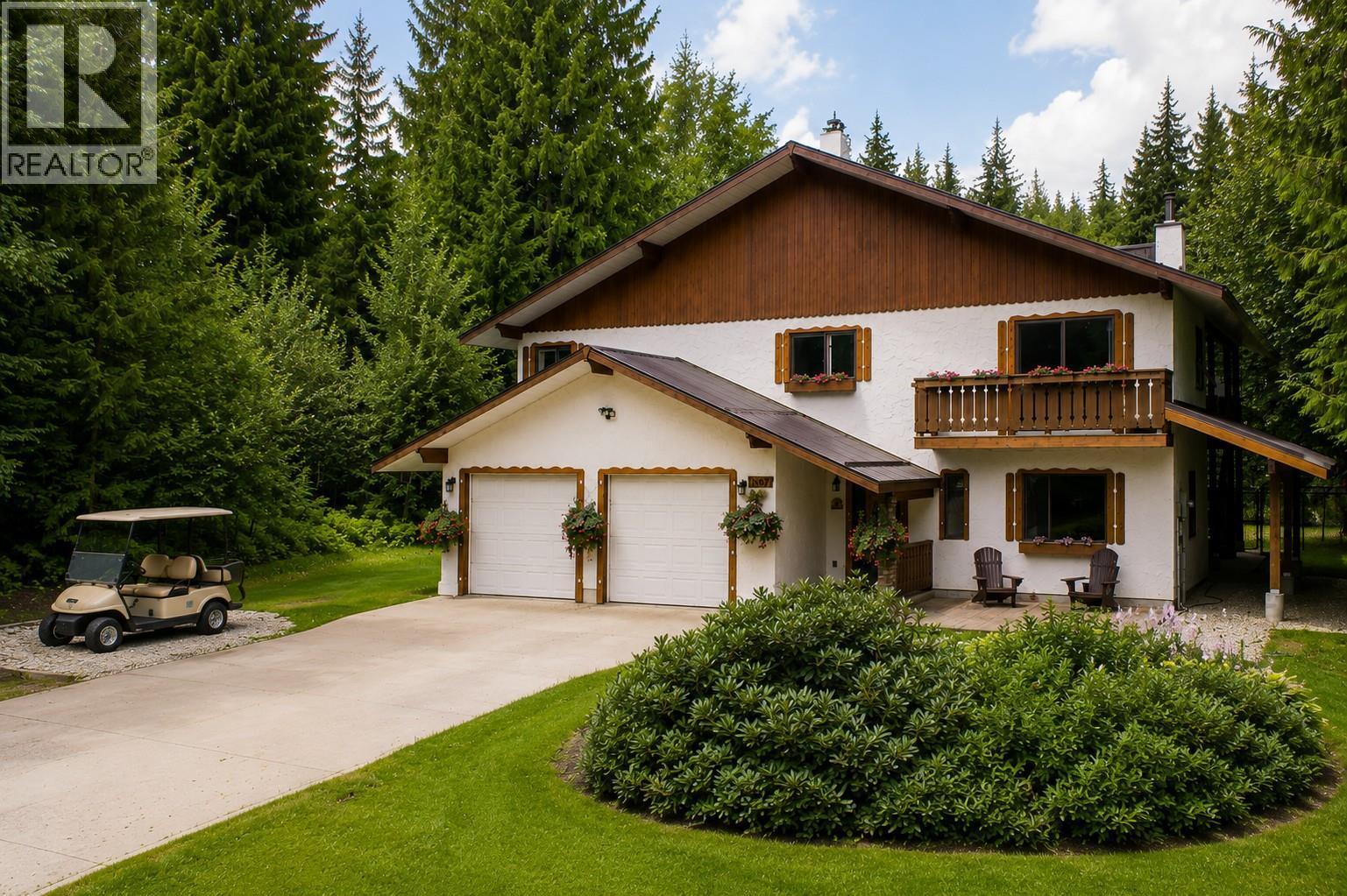 Golf Cart digitally staged - 1587 Pratico Road, Revelstoke, BC - Outdoor