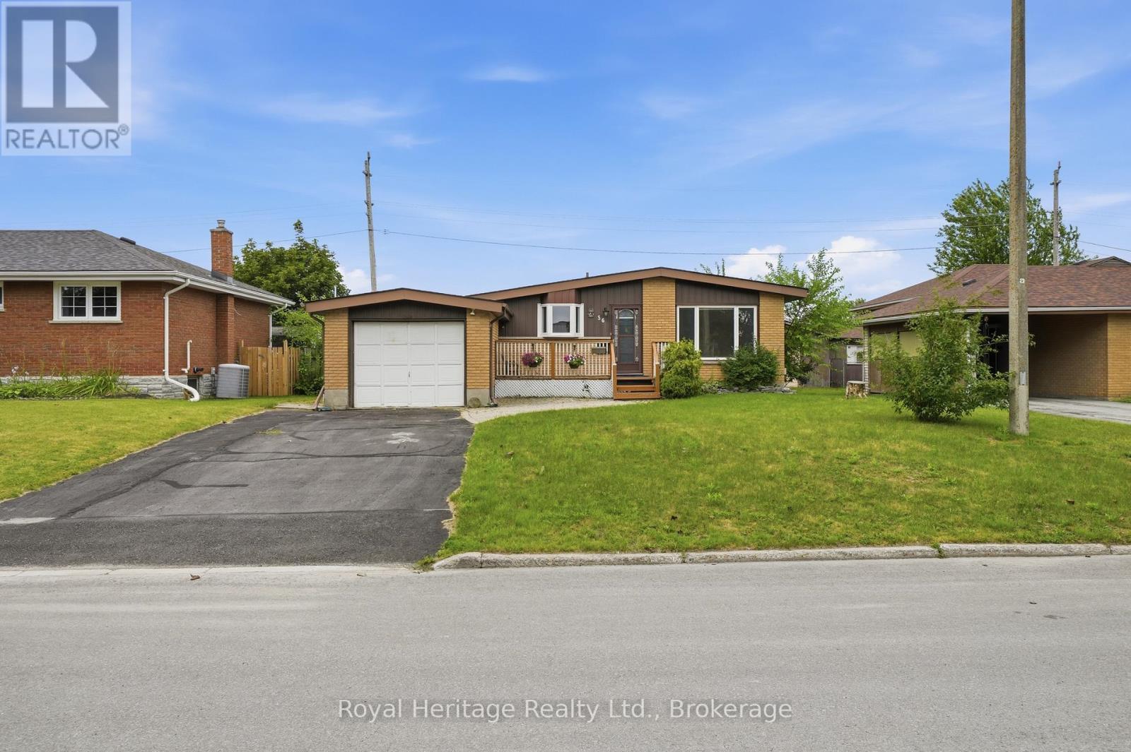 56 Fifth Avenue, Quinte West (Murray Ward), ON - Outdoor