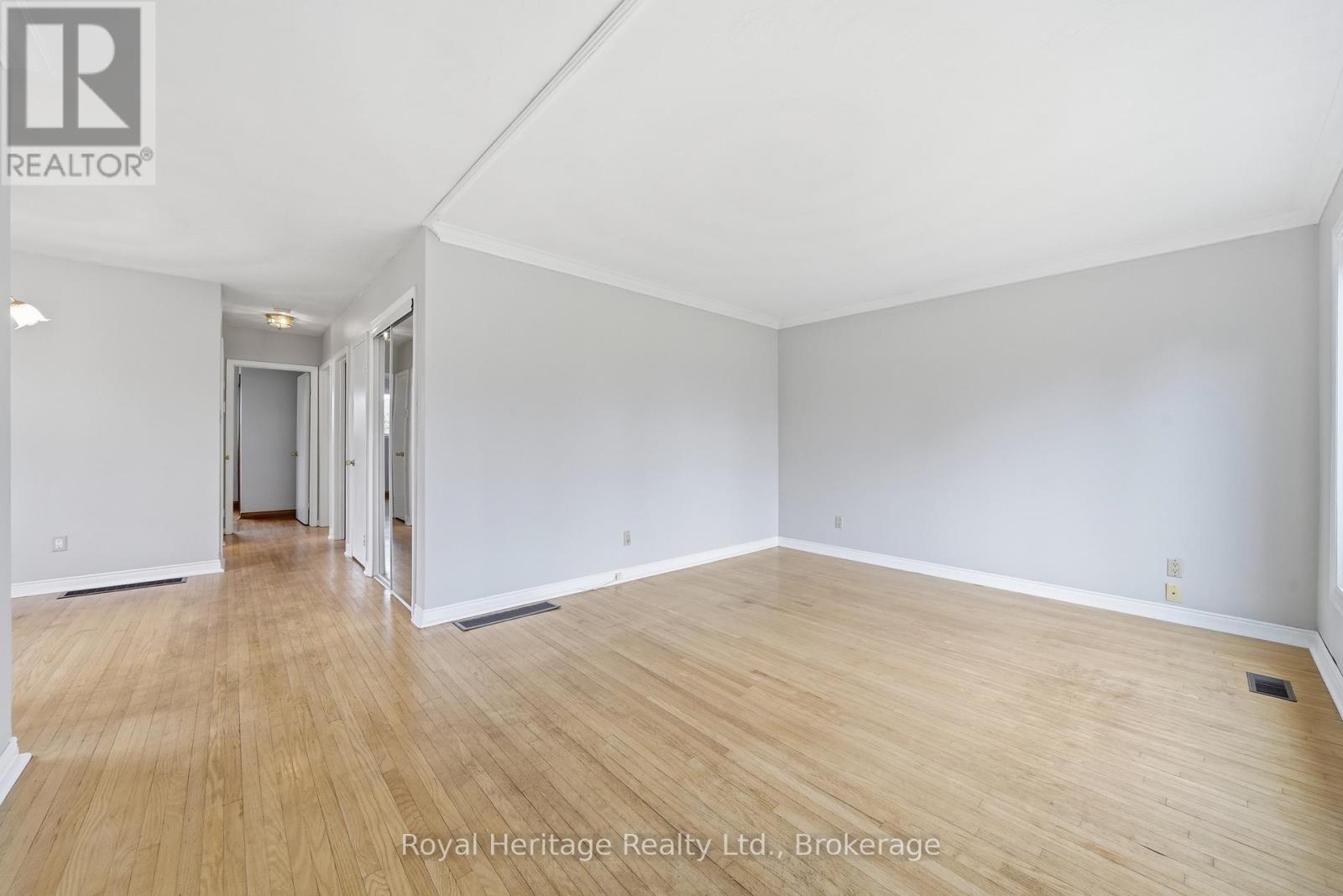 56 Fifth Avenue, Quinte West (Murray Ward), ON - Indoor Photo Showing Other Room