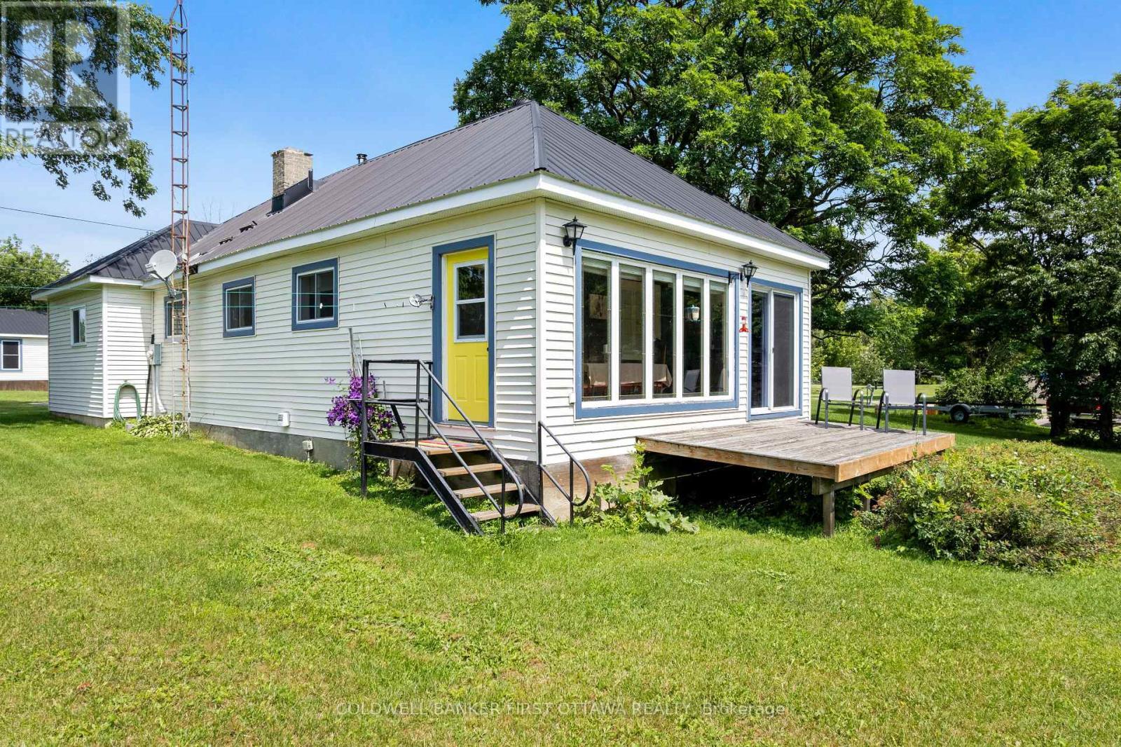 127 Rose Mac Drive, Drummond/North Elmsley, ON - Outdoor