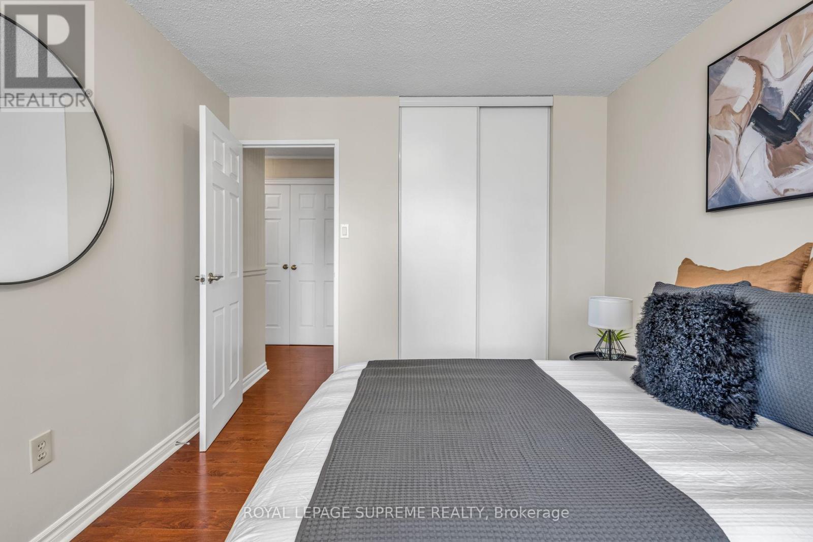 1907 - 3590 Kaneff Crescent, Mississauga, ON - Indoor Photo Showing Other Room