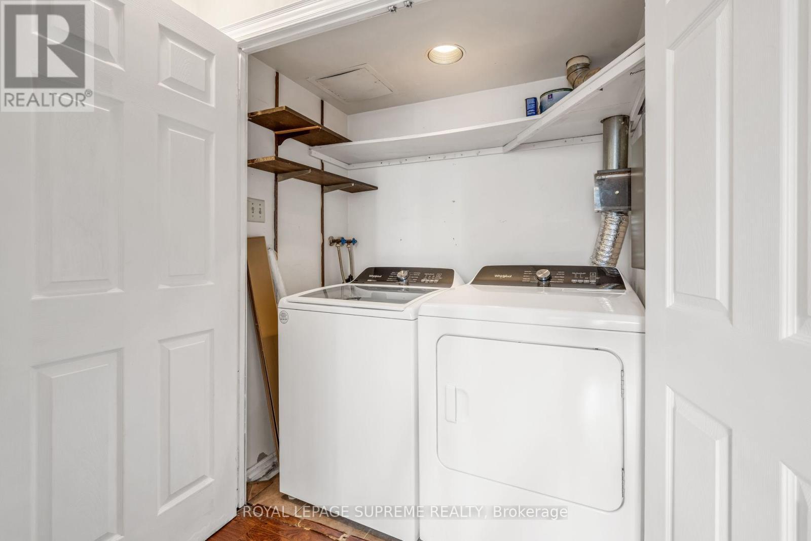 1907 - 3590 Kaneff Crescent, Mississauga, ON - Indoor Photo Showing Laundry Room