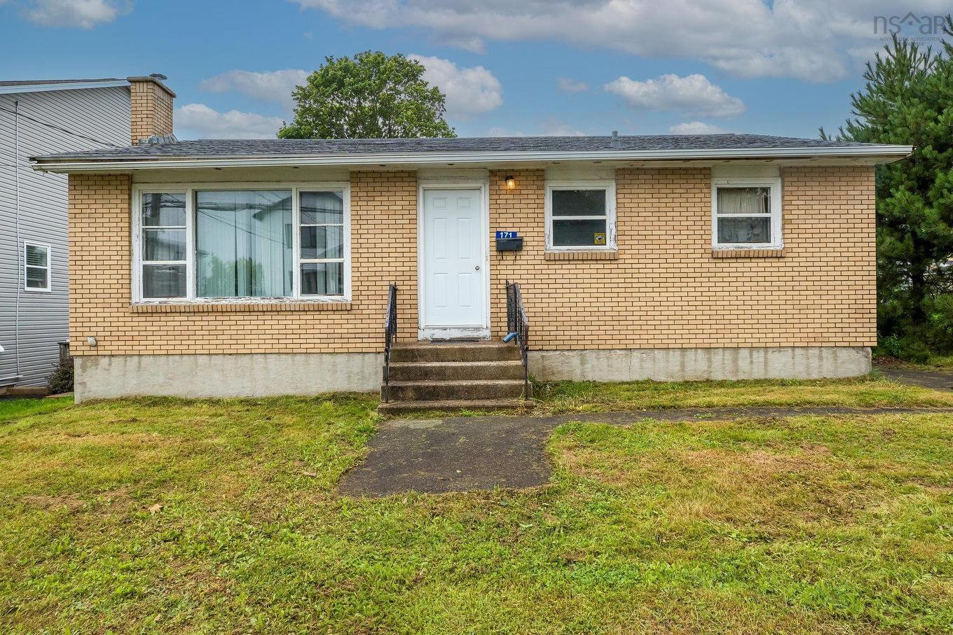 171 Renfrew Street, Dartmouth, NS