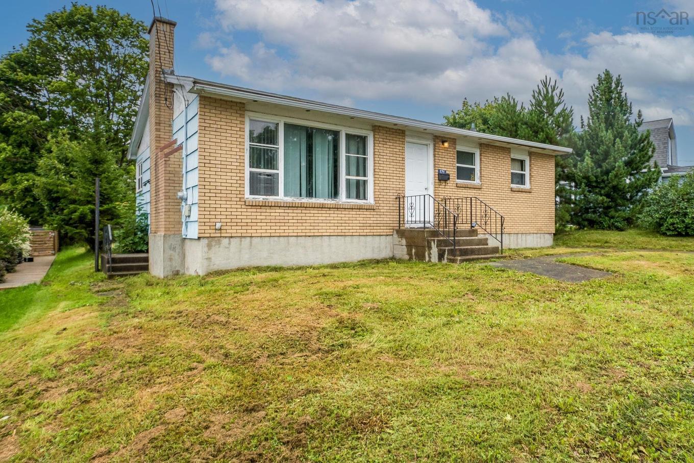 171 Renfrew Street, Dartmouth, NS