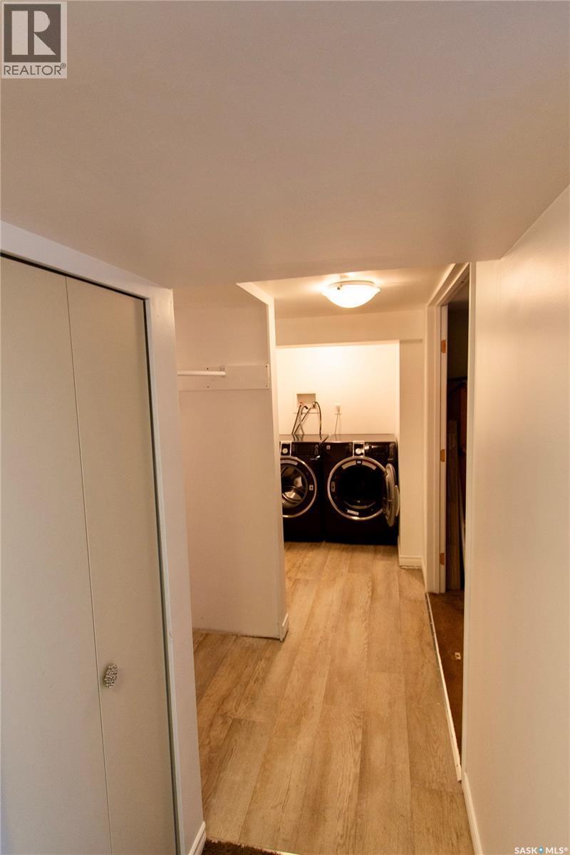 376 6Th Avenue Nw, Swift Current, SK - Indoor