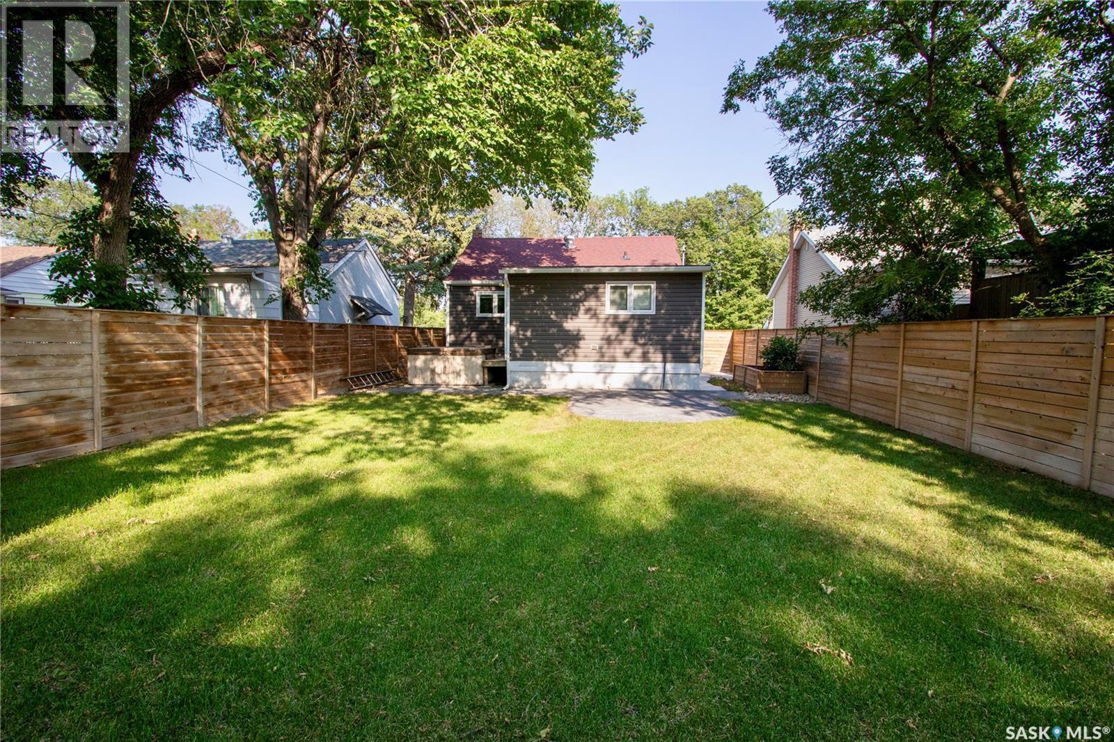 376 6Th Avenue Nw, Swift Current, SK - Outdoor