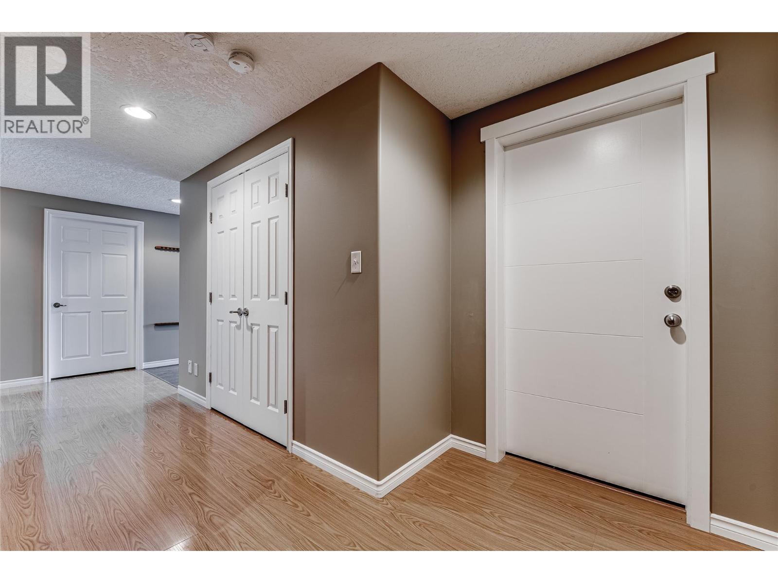 108 Red Rock Crescent, Enderby, BC - Indoor Photo Showing Other Room