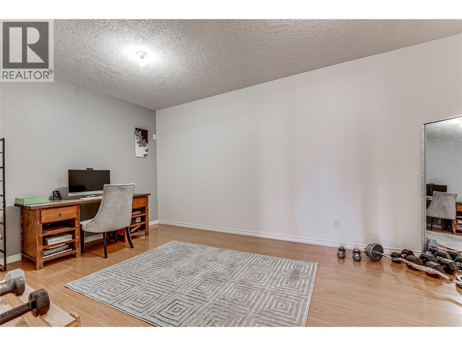 108 Red Rock Crescent, Enderby, BC - Indoor