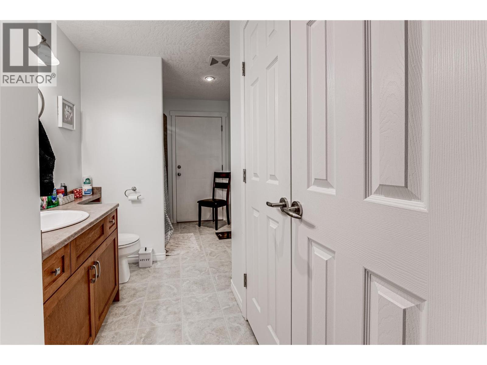 Legal Suite - 108 Red Rock Crescent, Enderby, BC - Indoor Photo Showing Other Room