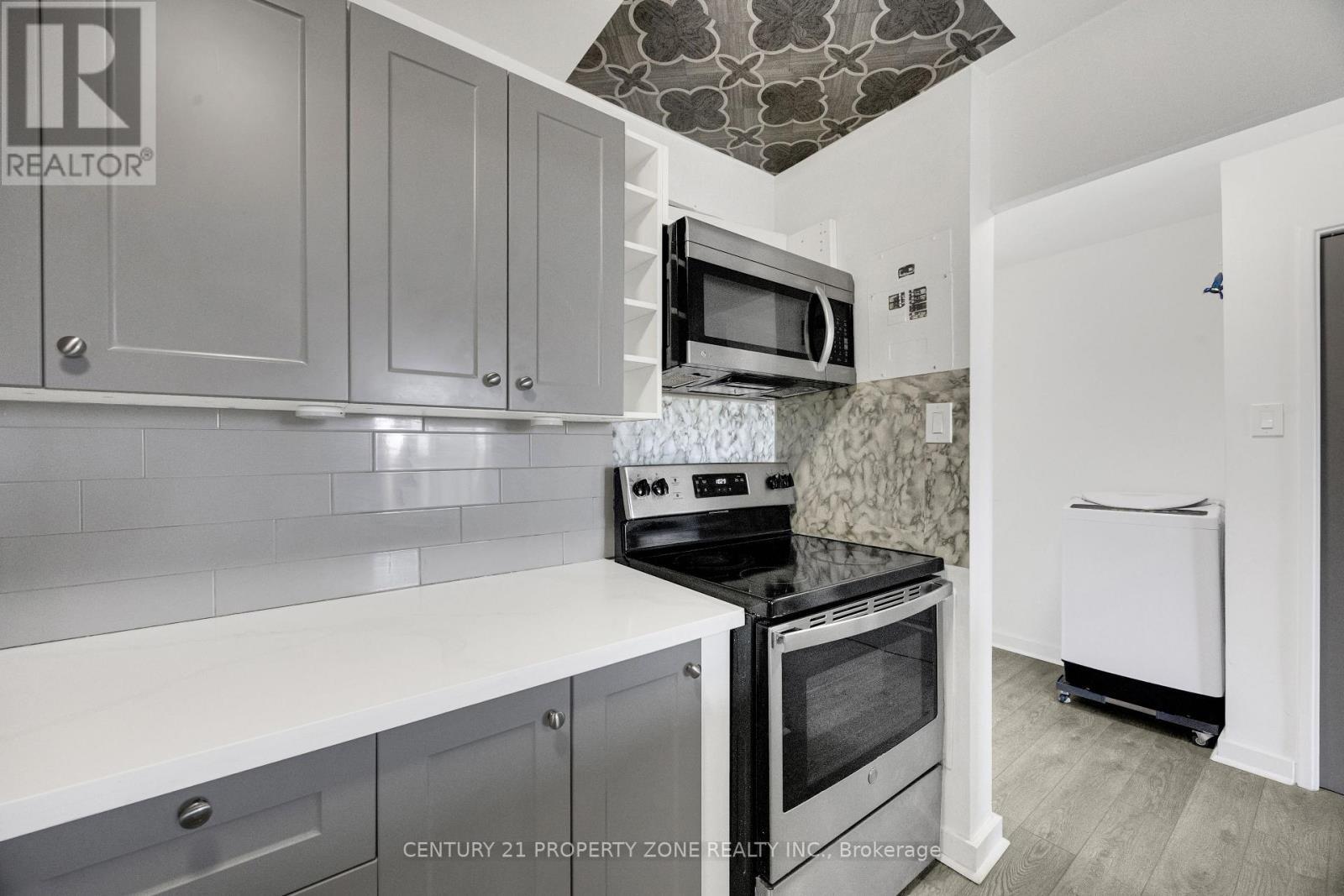 610 - 583 Mornington Avenue, London East, ON - Indoor Photo Showing Kitchen