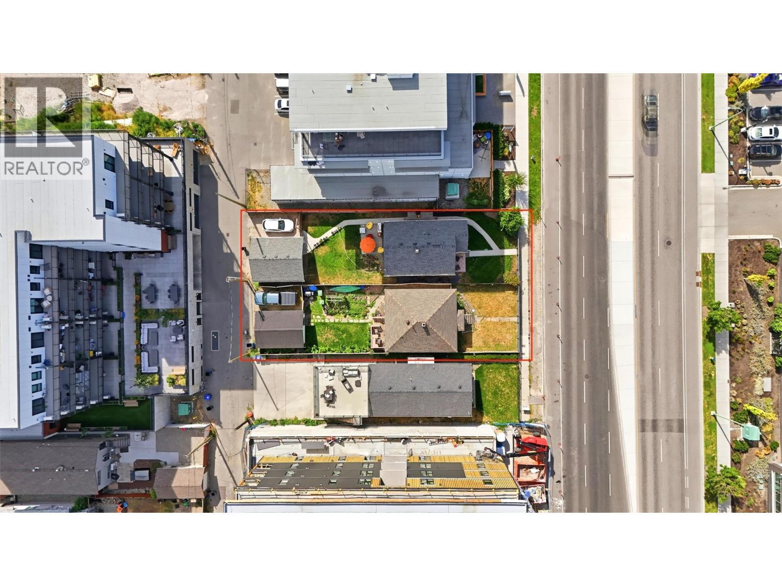 615 Clement Avenue, Kelowna, BC -
