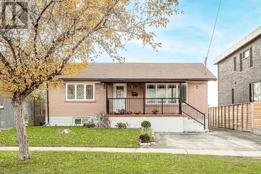 7208 Hermitage Road, Mississauga, ON - Outdoor With Deck Patio Veranda