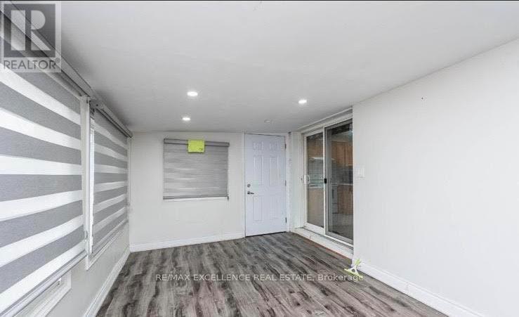 7208 Hermitage Road, Mississauga, ON - Photo Showing Other Room