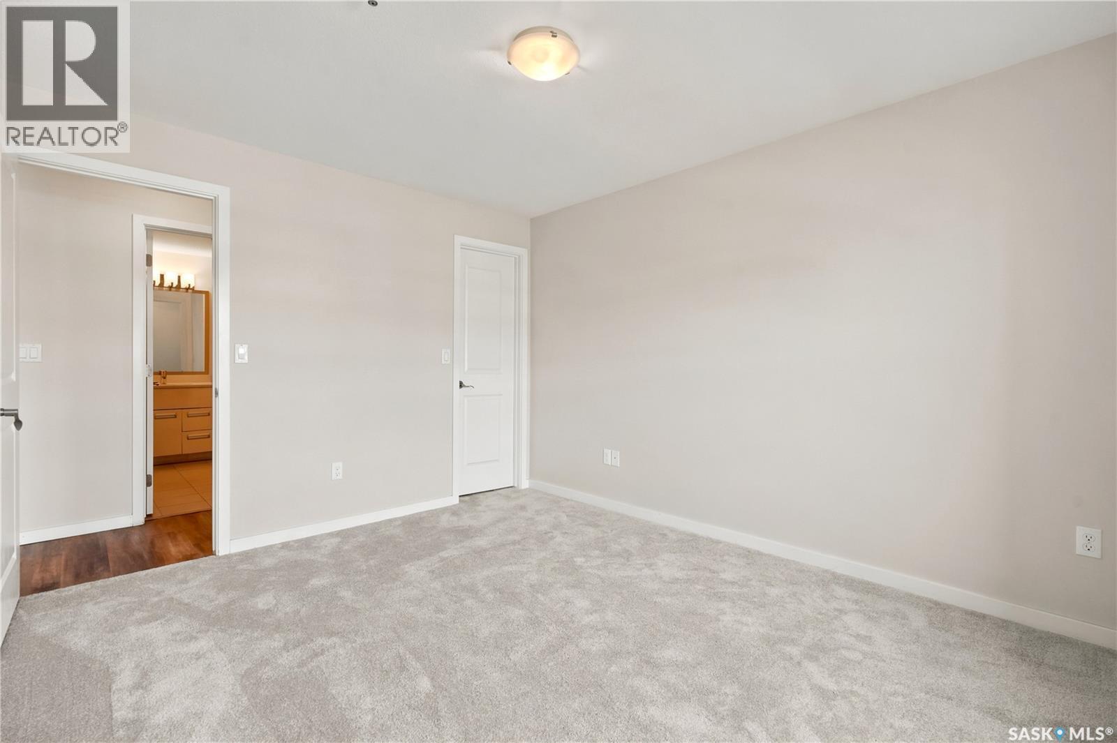 206 1510 Neville Drive, Regina, SK - Indoor Photo Showing Other Room