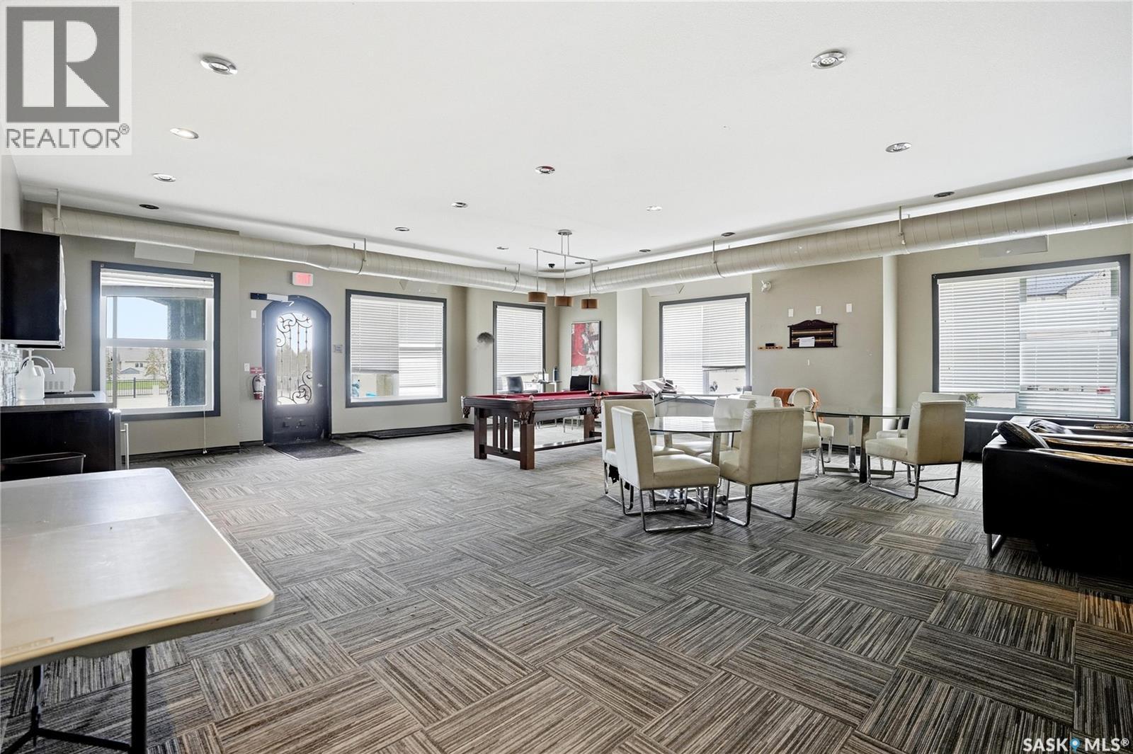 206 1510 Neville Drive, Regina, SK - Indoor