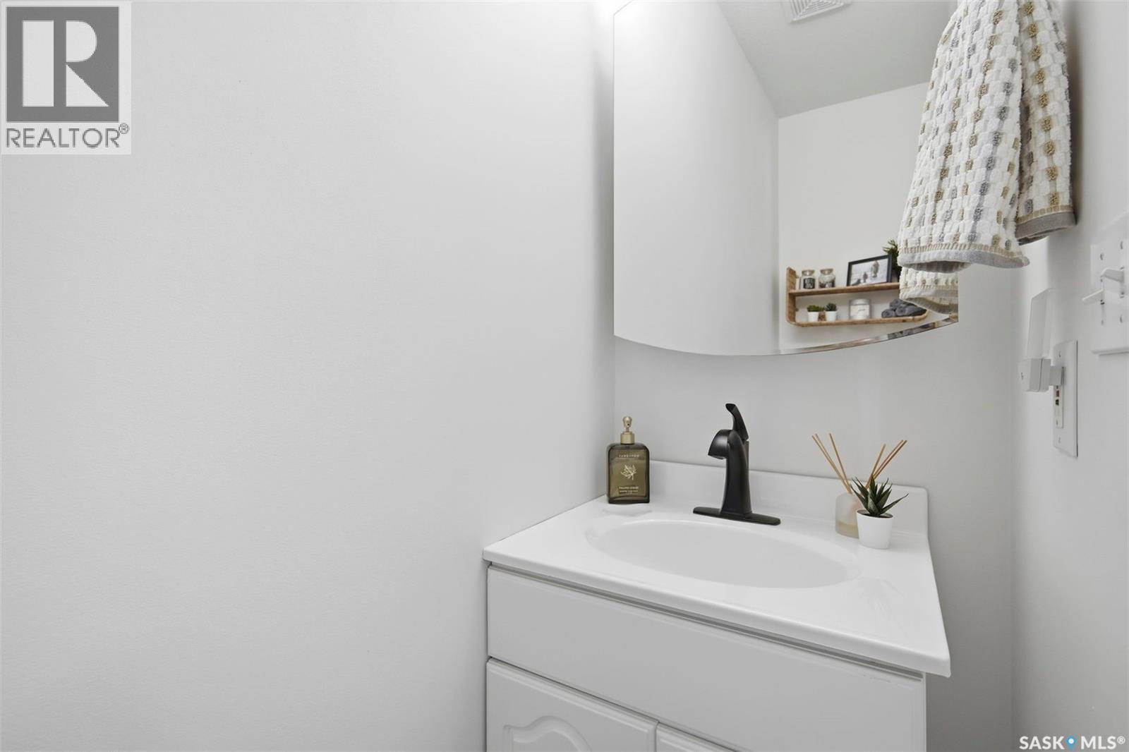 24 Airport Drive, Candle Lake, SK - Indoor
