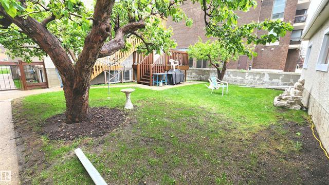 10017 - 113 Street, Edmonton, AB - Outdoor
