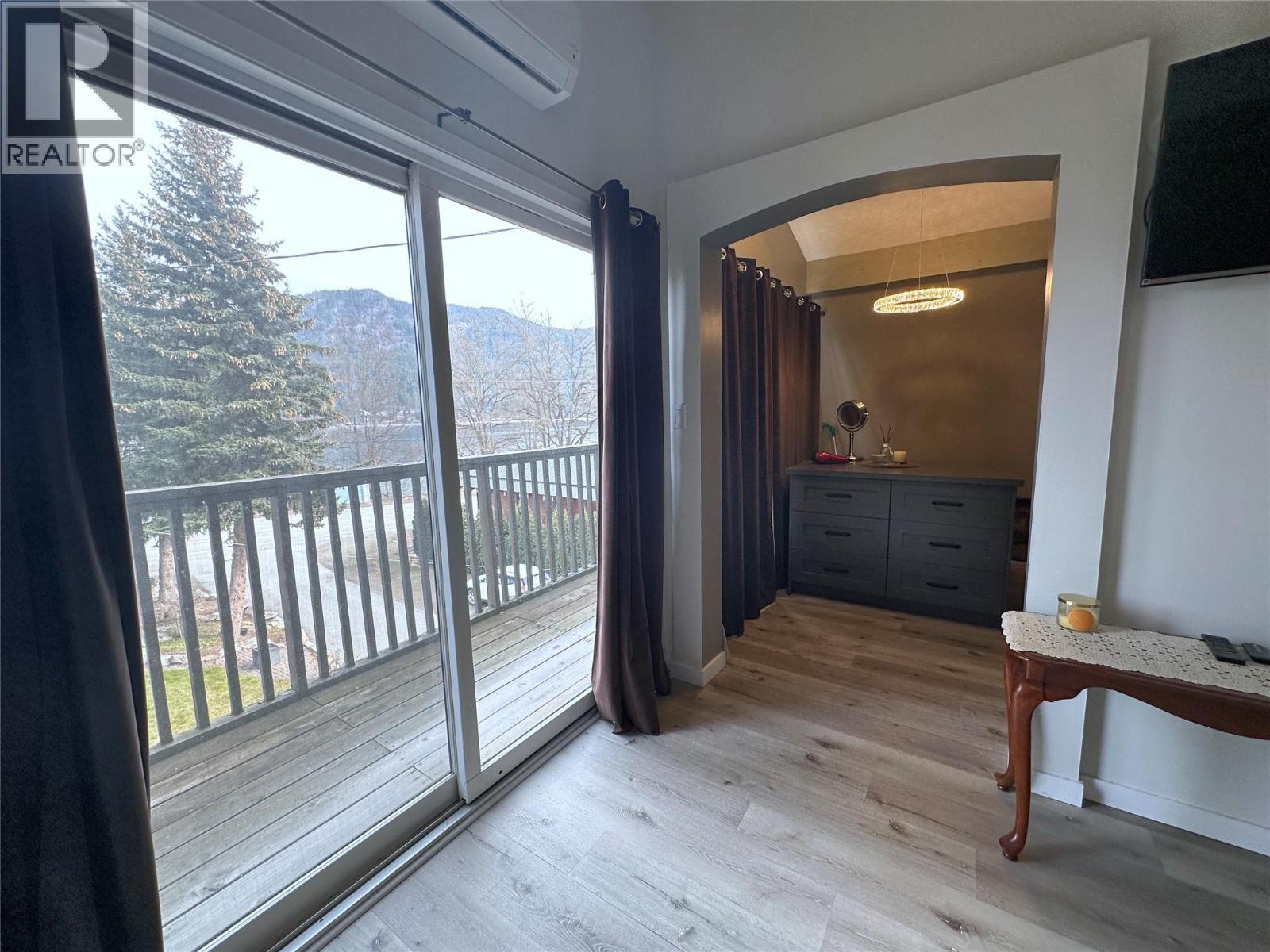 2428 Blind Bay Road, Blind Bay, BC - Indoor Photo Showing Other Room