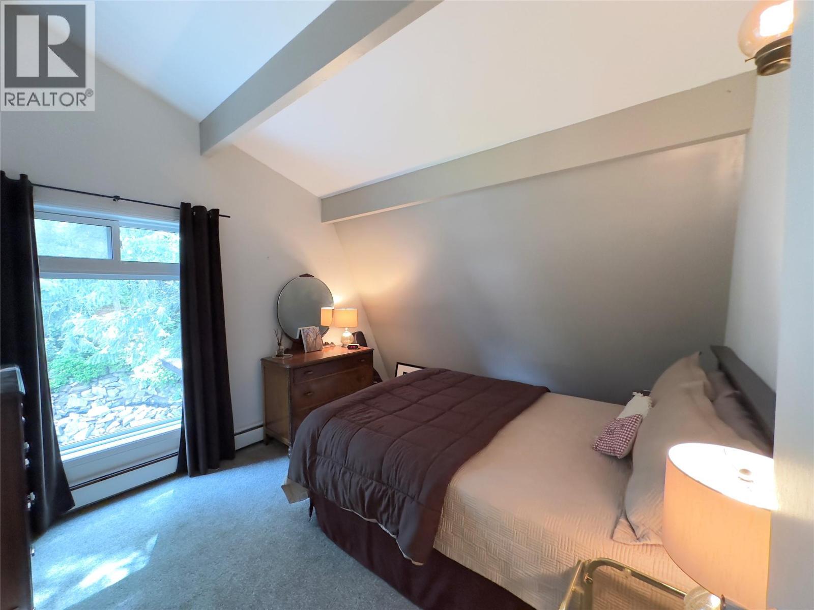 2428 Blind Bay Road, Blind Bay, BC - Indoor Photo Showing Bedroom