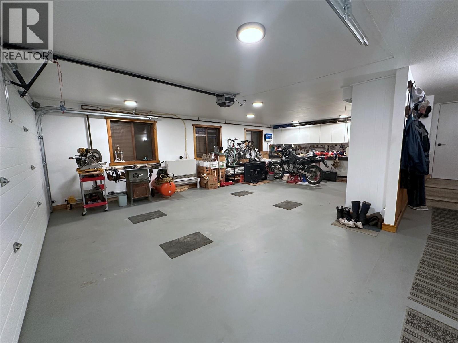 2428 Blind Bay Road, Blind Bay, BC - Indoor Photo Showing Garage