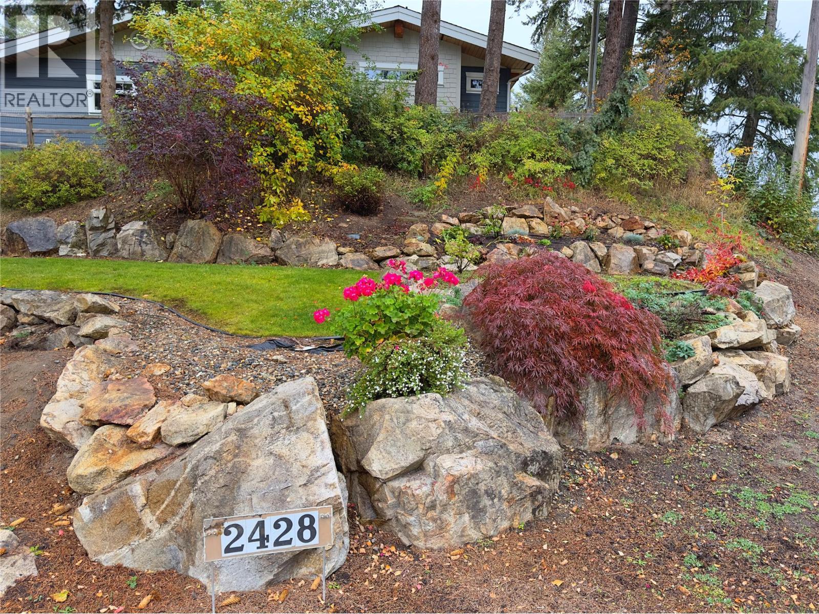 2428 Blind Bay Road, Blind Bay, BC - Outdoor