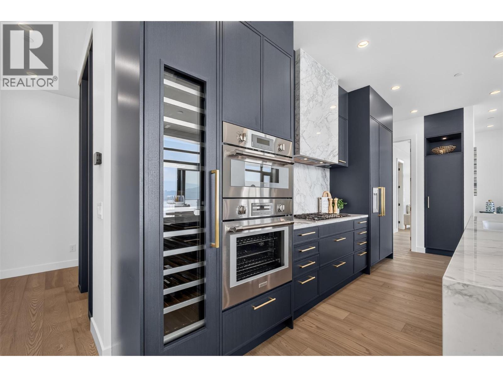 3800 Capozzi Road Unit# Ph2, Kelowna, BC - Indoor Photo Showing Other Room