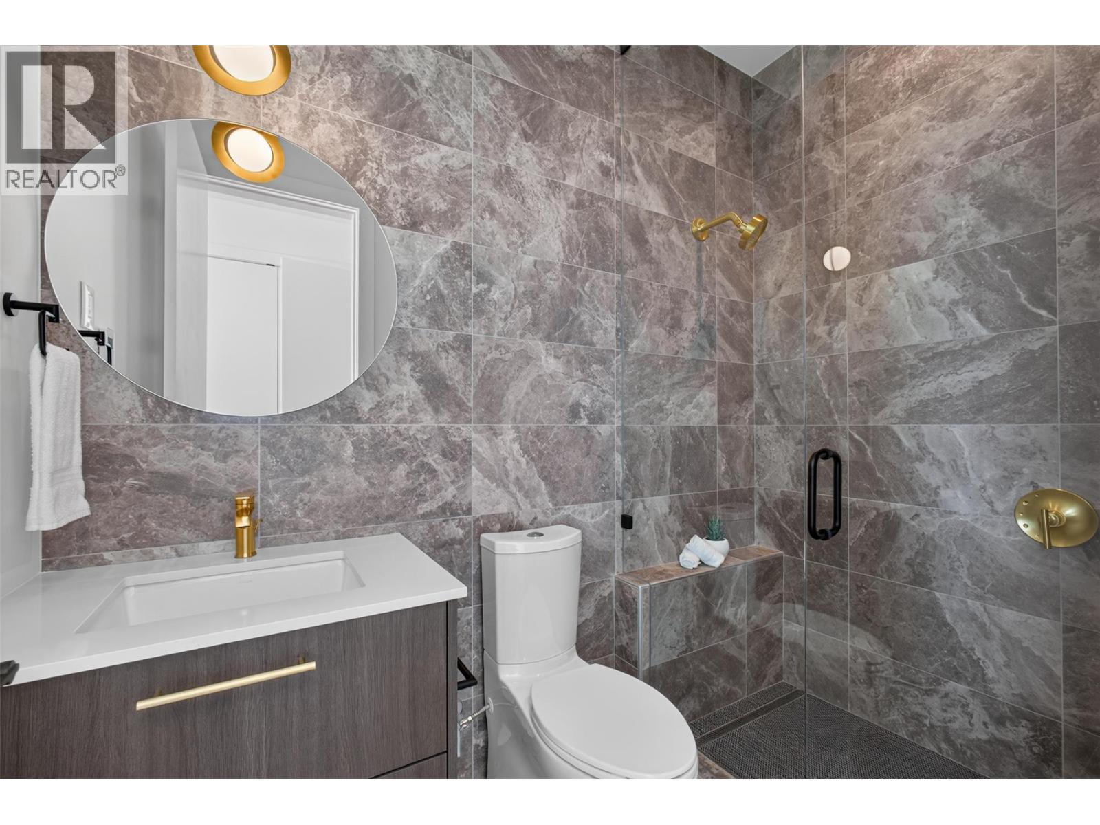 Secondary ensuite - 3800 Capozzi Road Unit# Ph2, Kelowna, BC - Indoor Photo Showing Bathroom