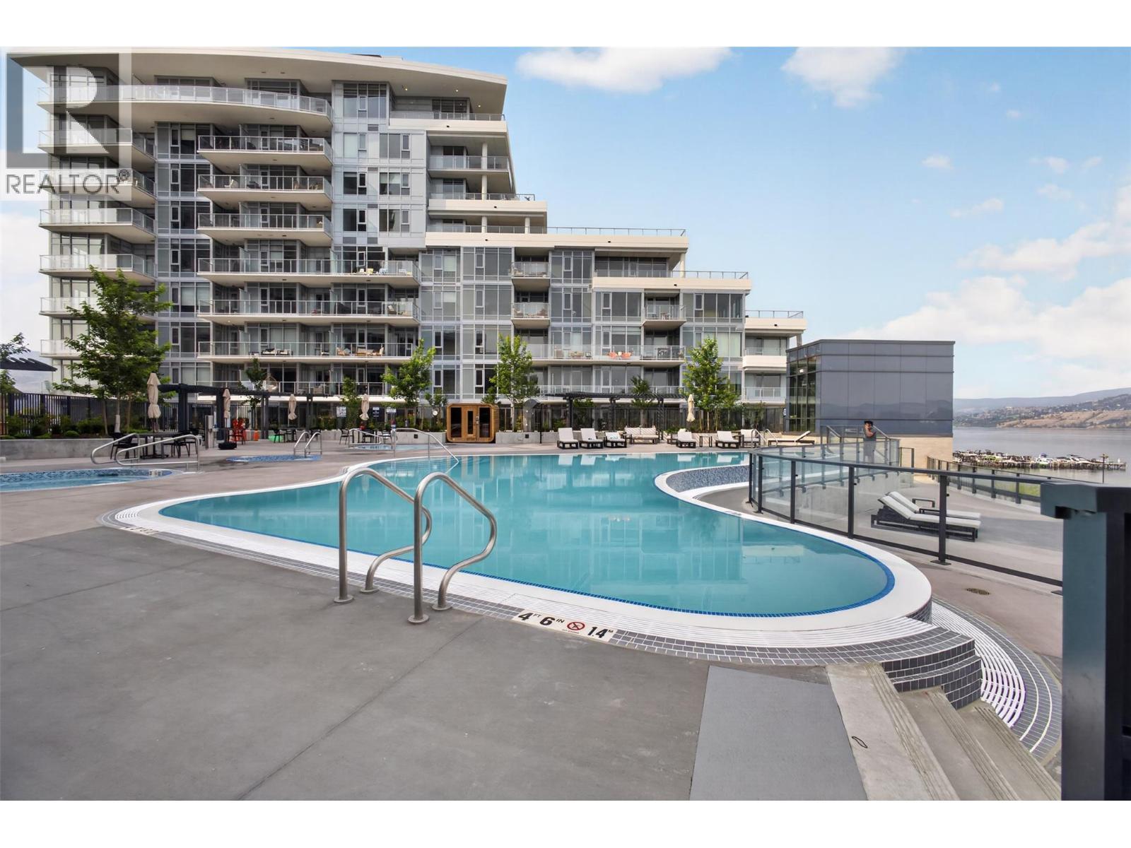 3800 Capozzi Road Unit# Ph2, Kelowna, BC - Outdoor With In Ground Pool