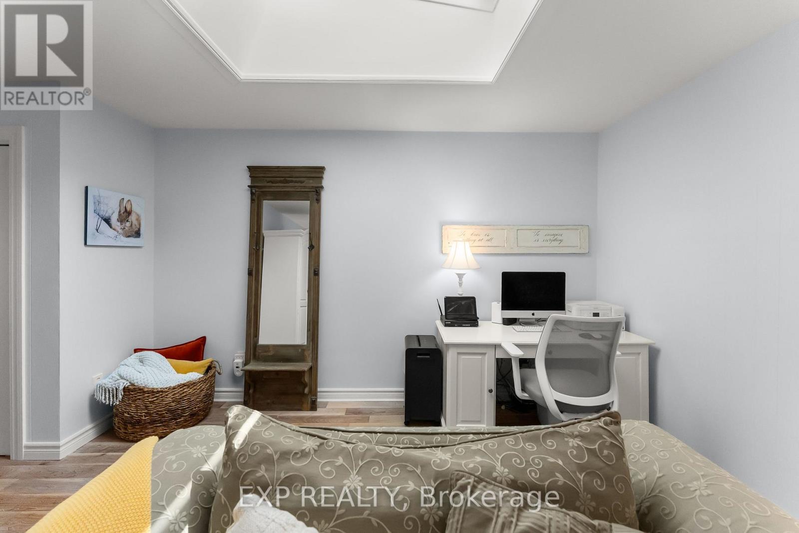 3279 Saint Patrick Avenue, Niagara Falls (Stamford), ON - Indoor