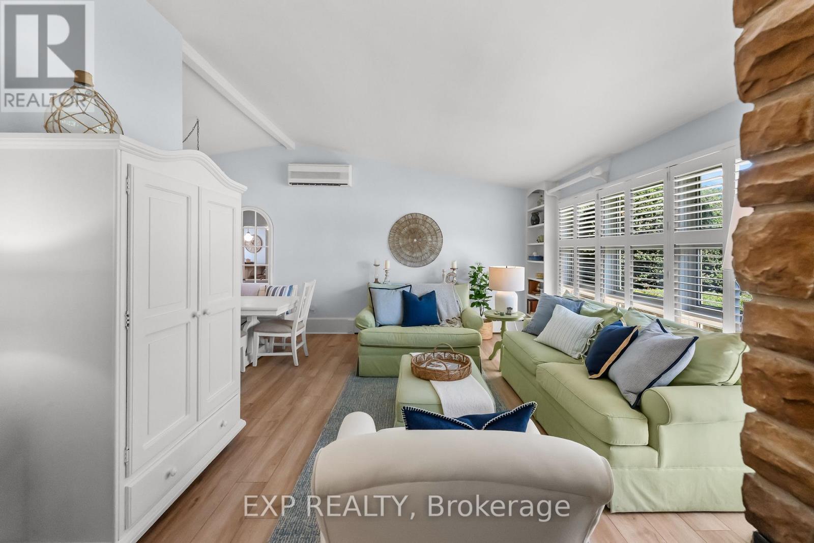 3279 Saint Patrick Avenue, Niagara Falls (Stamford), ON - Indoor
