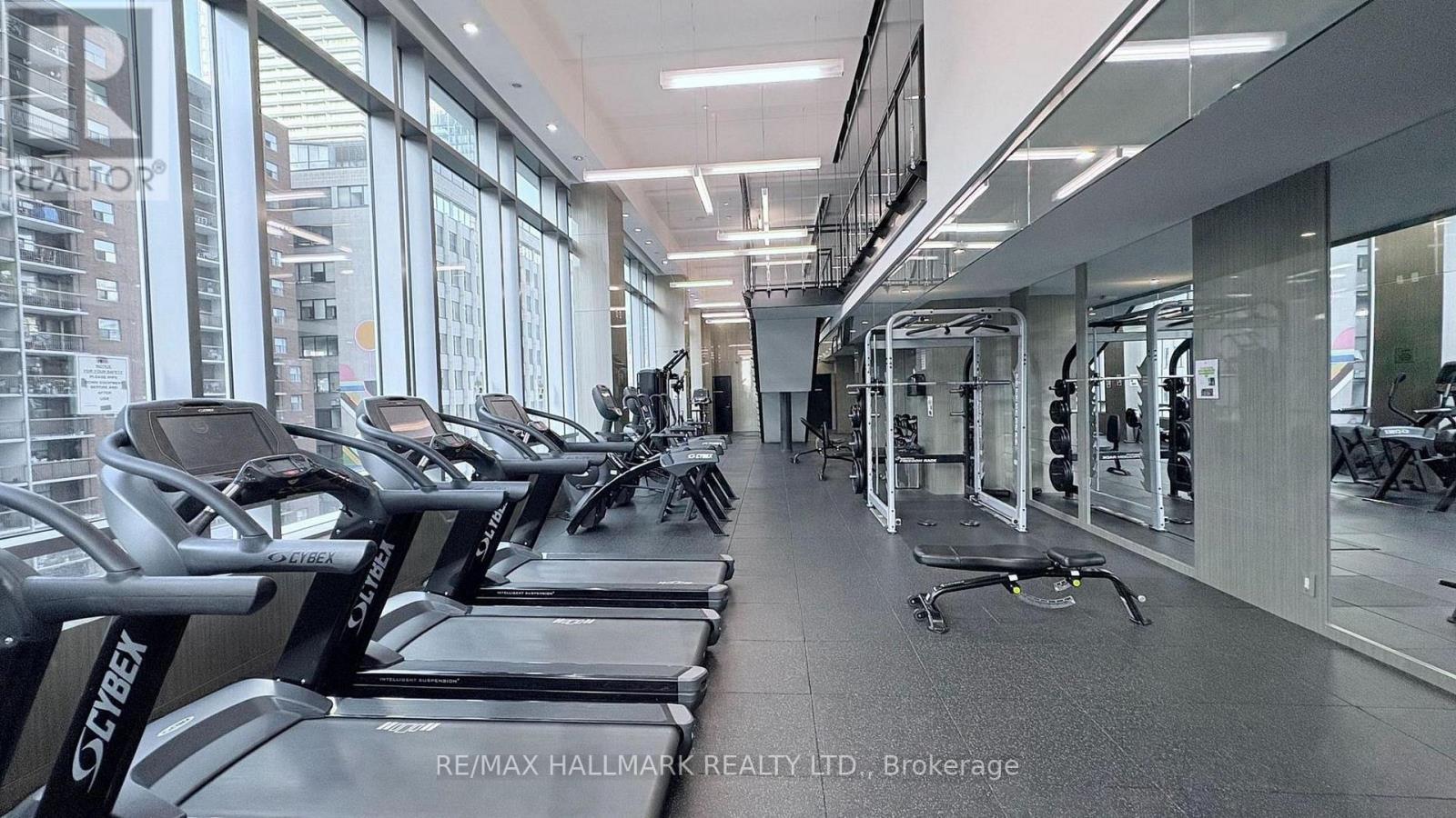 1212 - 98 Lillian Street, Toronto, ON - Indoor Photo Showing Gym Room