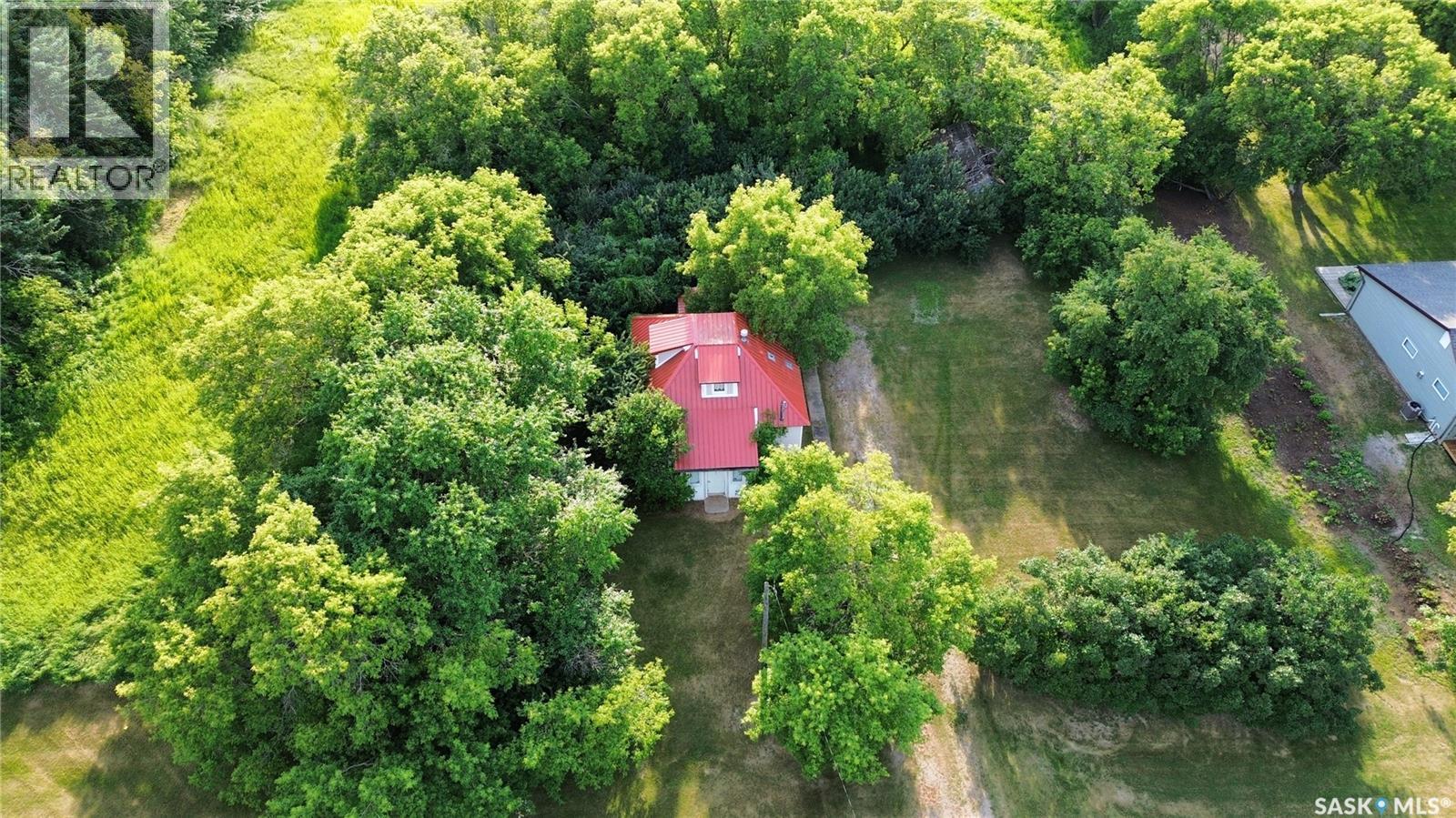 301 Elizabeth Street, Stockholm, SK - Outdoor