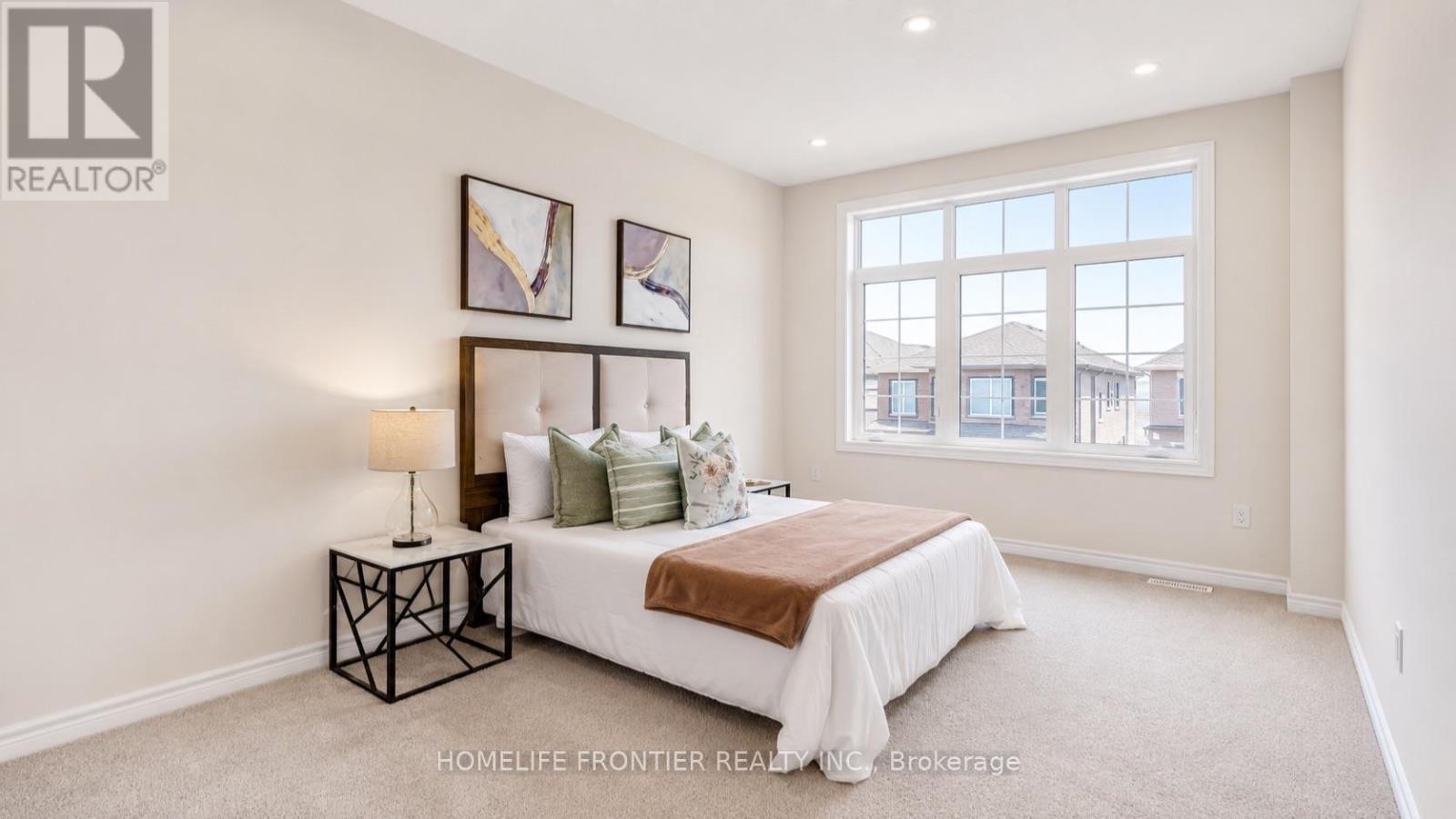 879 Plum Place, Milton, ON - Indoor Photo Showing Bedroom