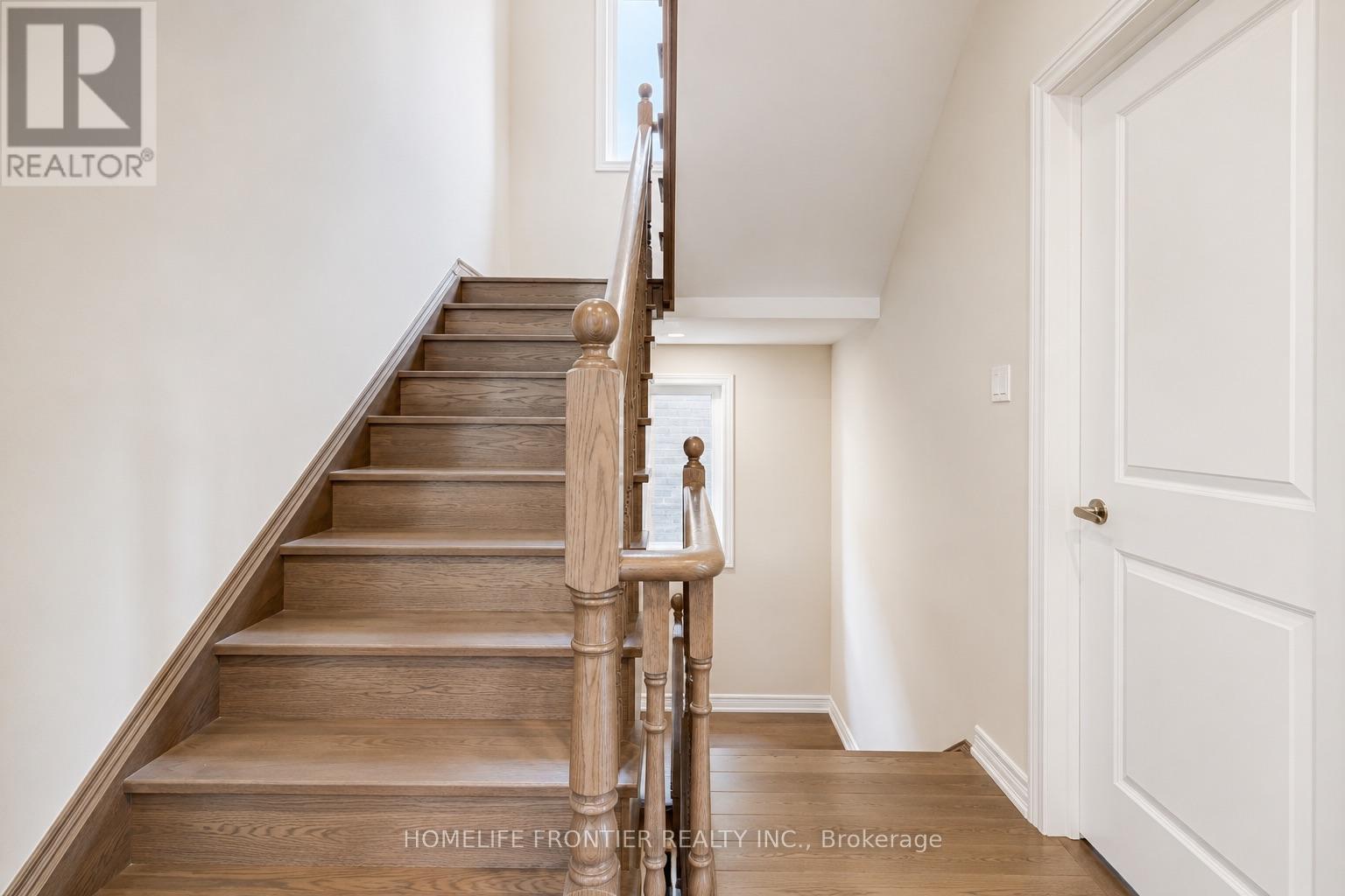879 Plum Place, Milton, ON - Indoor Photo Showing Other Room