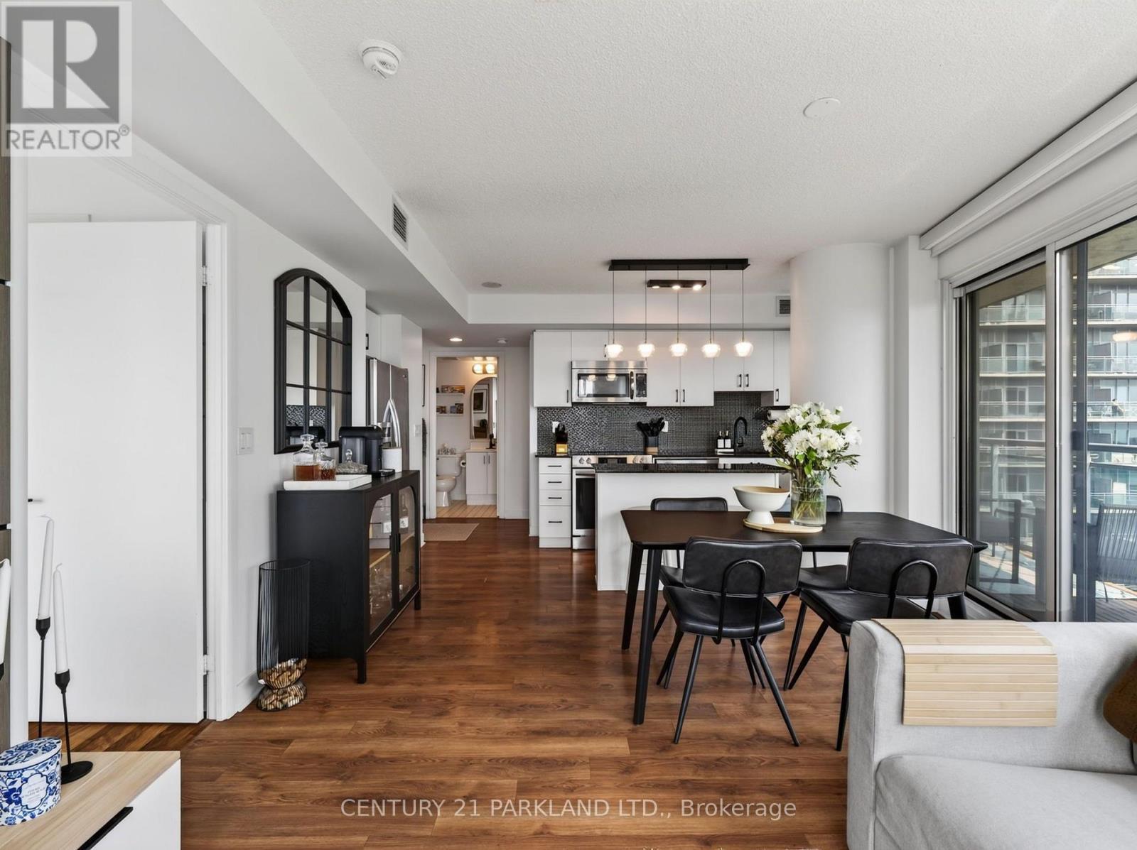 1103 - 155 Legion Road, Toronto, ON - Indoor