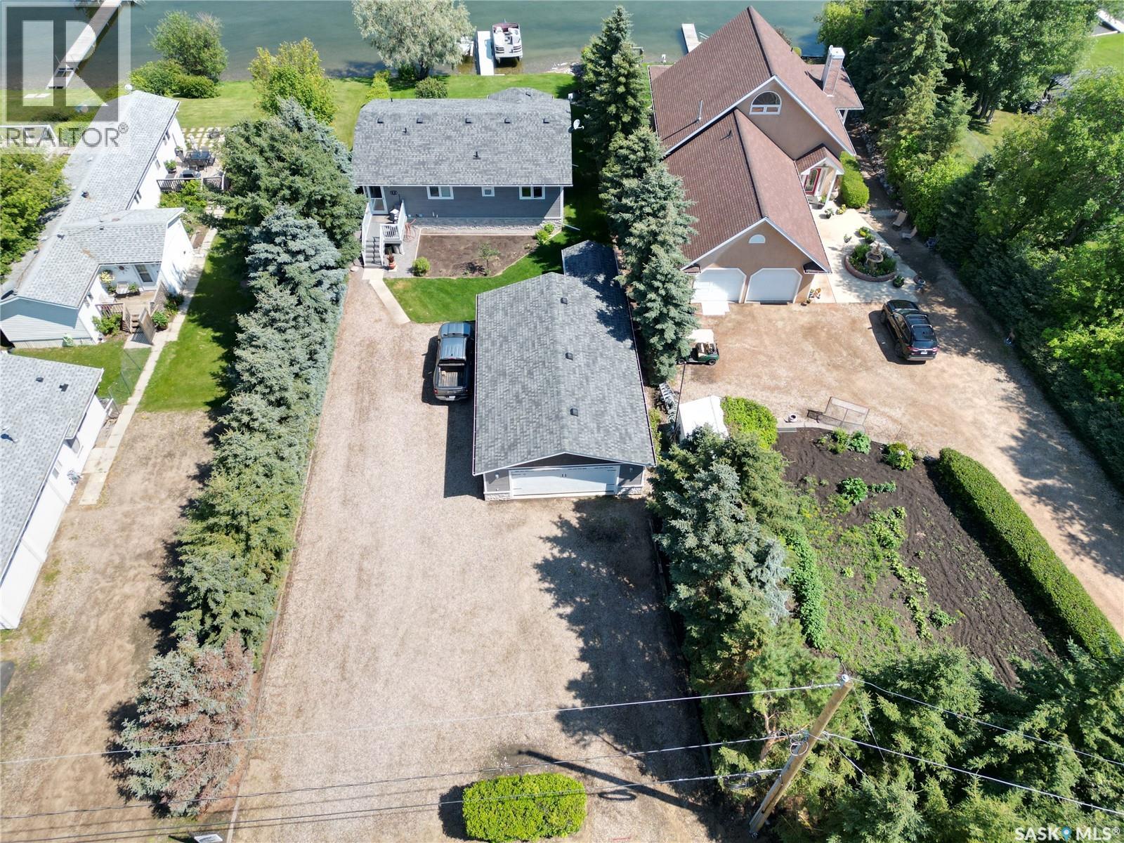 72 3Rd Avenue W, Metinota, SK - Outdoor With View