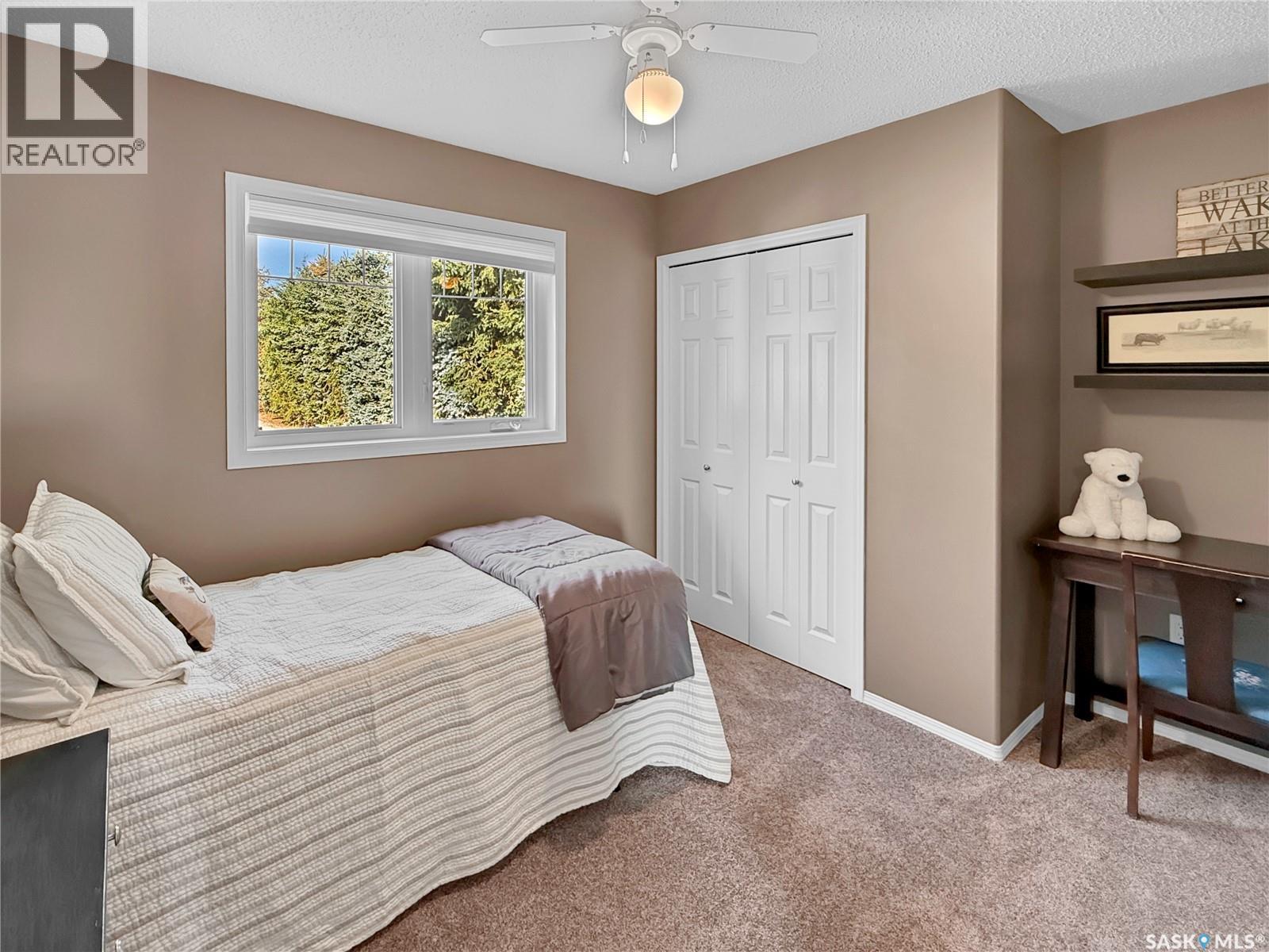 72 3Rd Avenue W, Metinota, SK - Indoor Photo Showing Bedroom