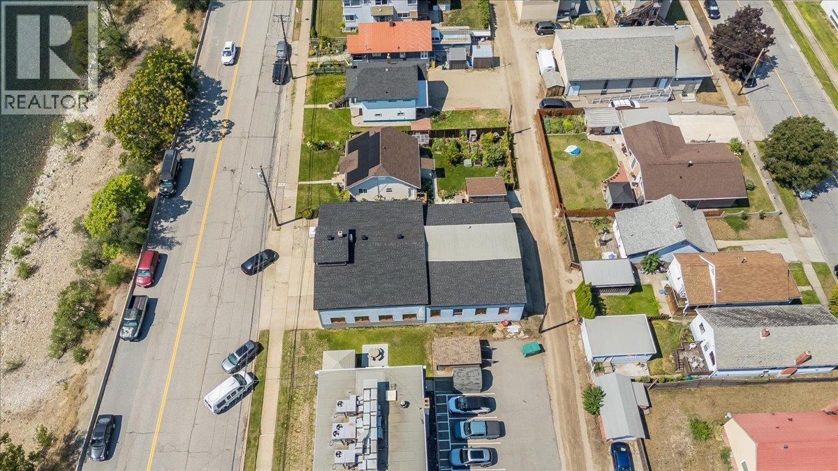2045 Columbia Avenue, Trail, BC
