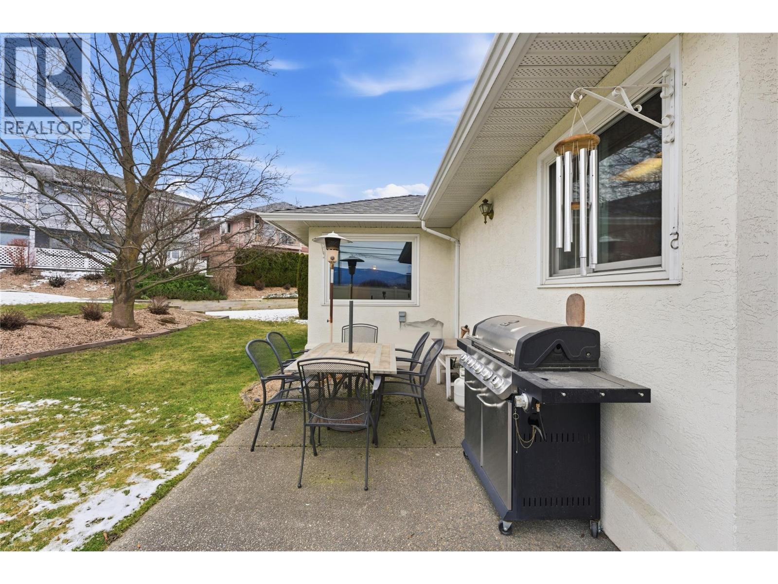 124 Sarsons Road Unit# 17, Vernon, BC - Outdoor