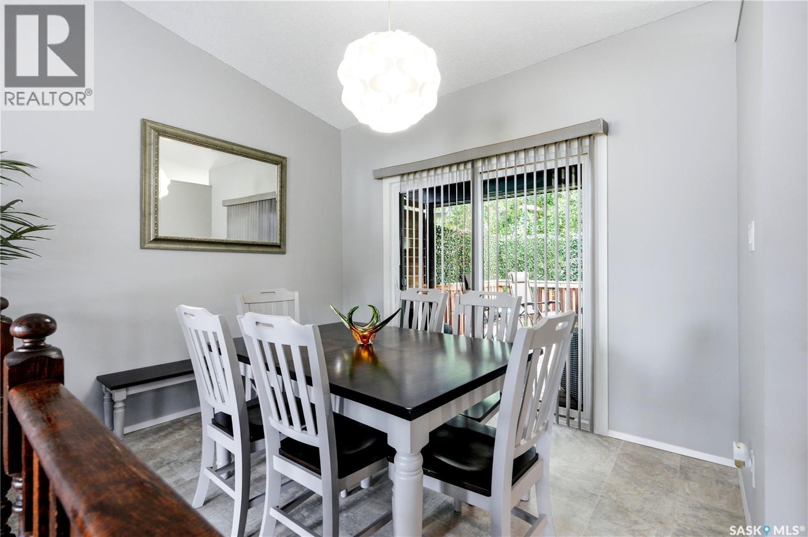 130 Flavelle Crescent, Saskatoon, SK - Indoor Photo Showing Dining Room