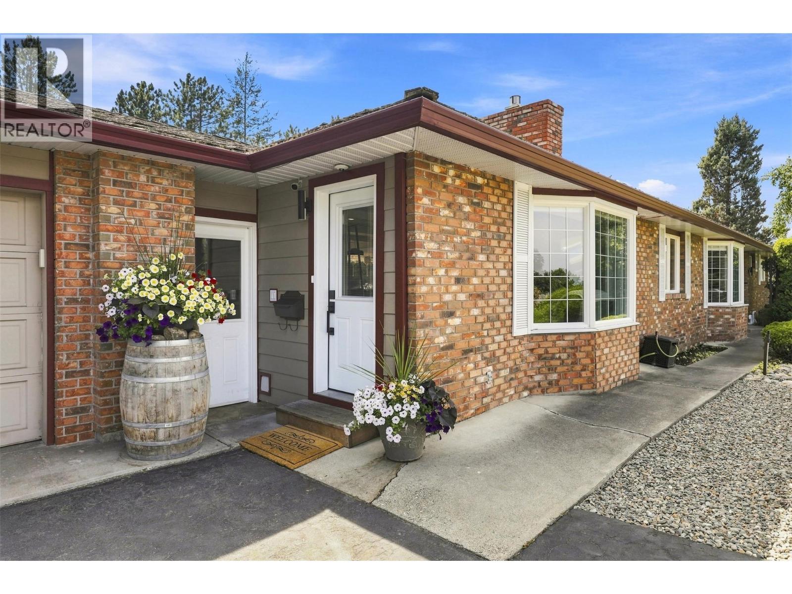 779 Gleneagles Drive, Kamloops, BC - Outdoor