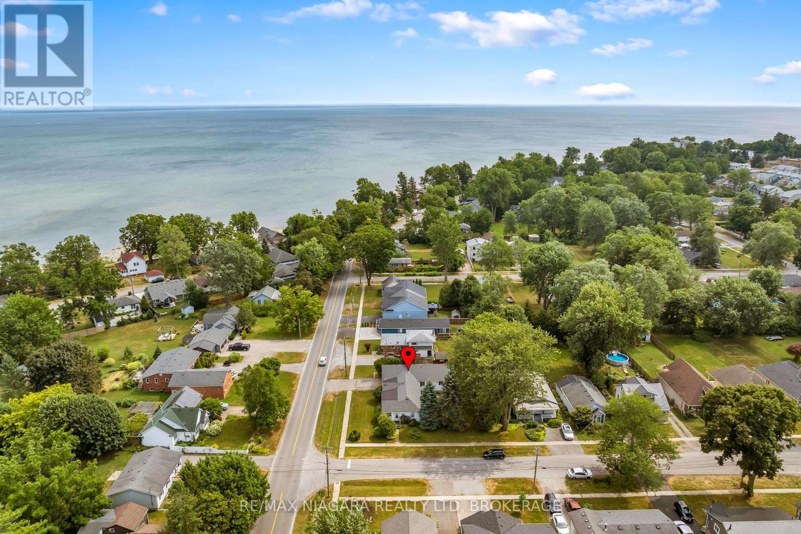 333 Ridge Road S, Fort Erie (Crystal Beach), ON - Outdoor With Body Of Water With View
