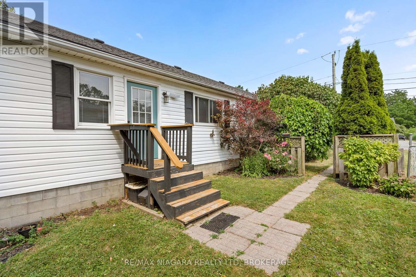 333 Ridge Road S, Fort Erie (Crystal Beach), ON - Outdoor