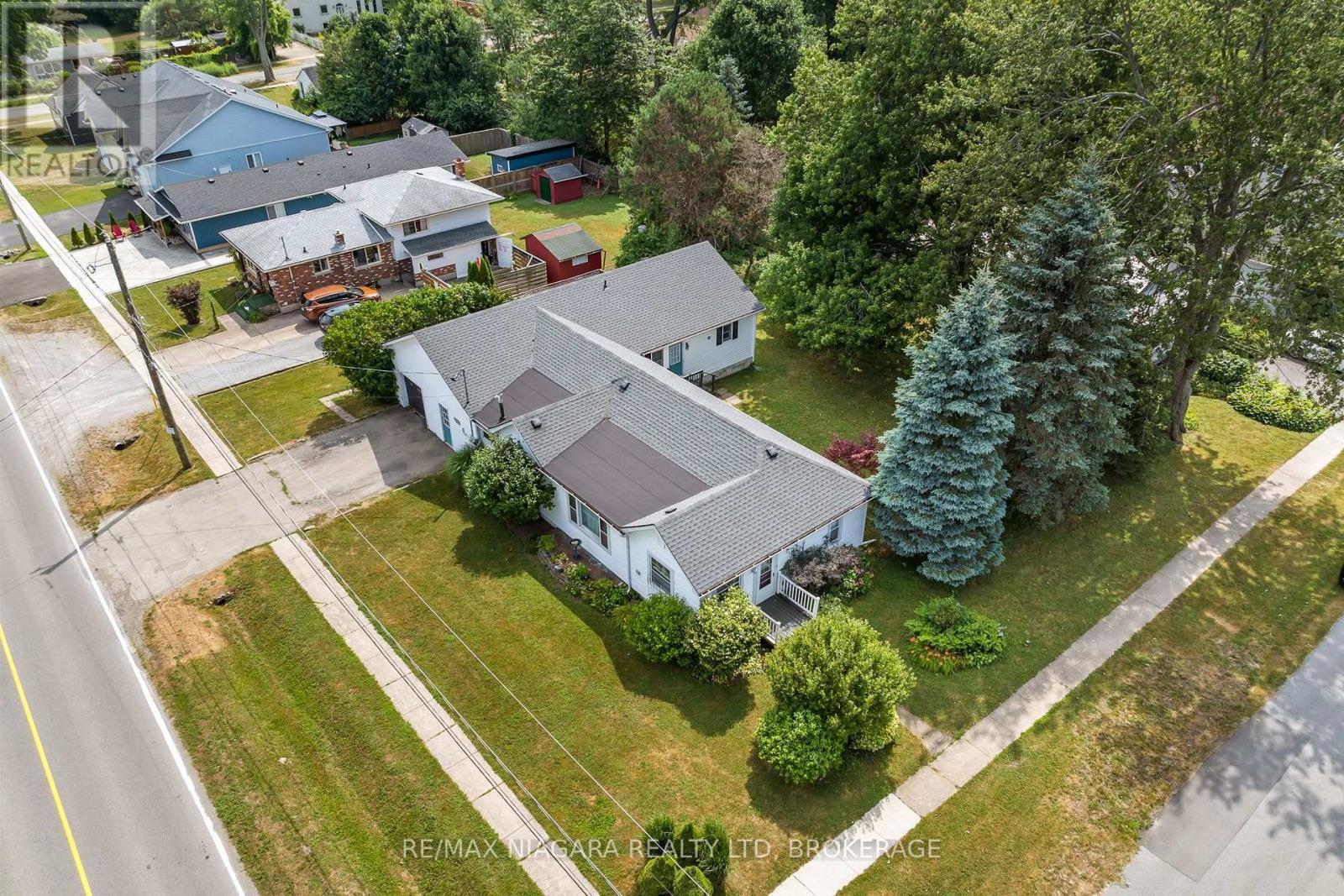 333 Ridge Road S, Fort Erie (Crystal Beach), ON - Outdoor With View