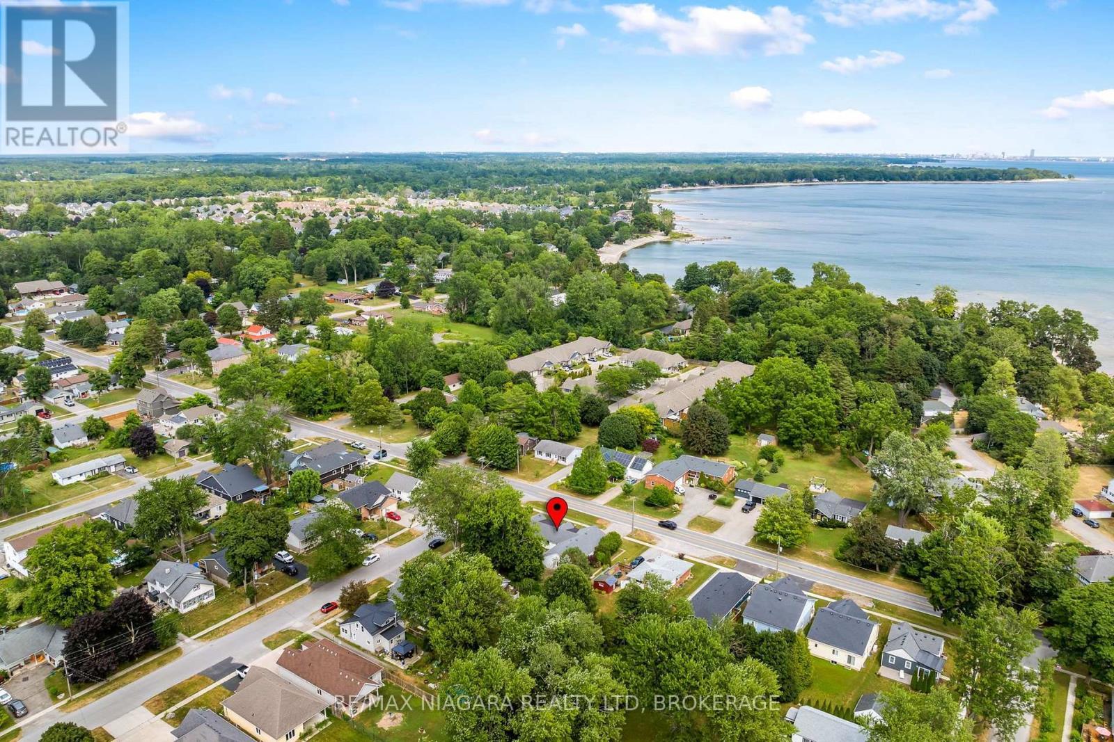 333 Ridge Road S, Fort Erie (Crystal Beach), ON - Outdoor With Body Of Water With View