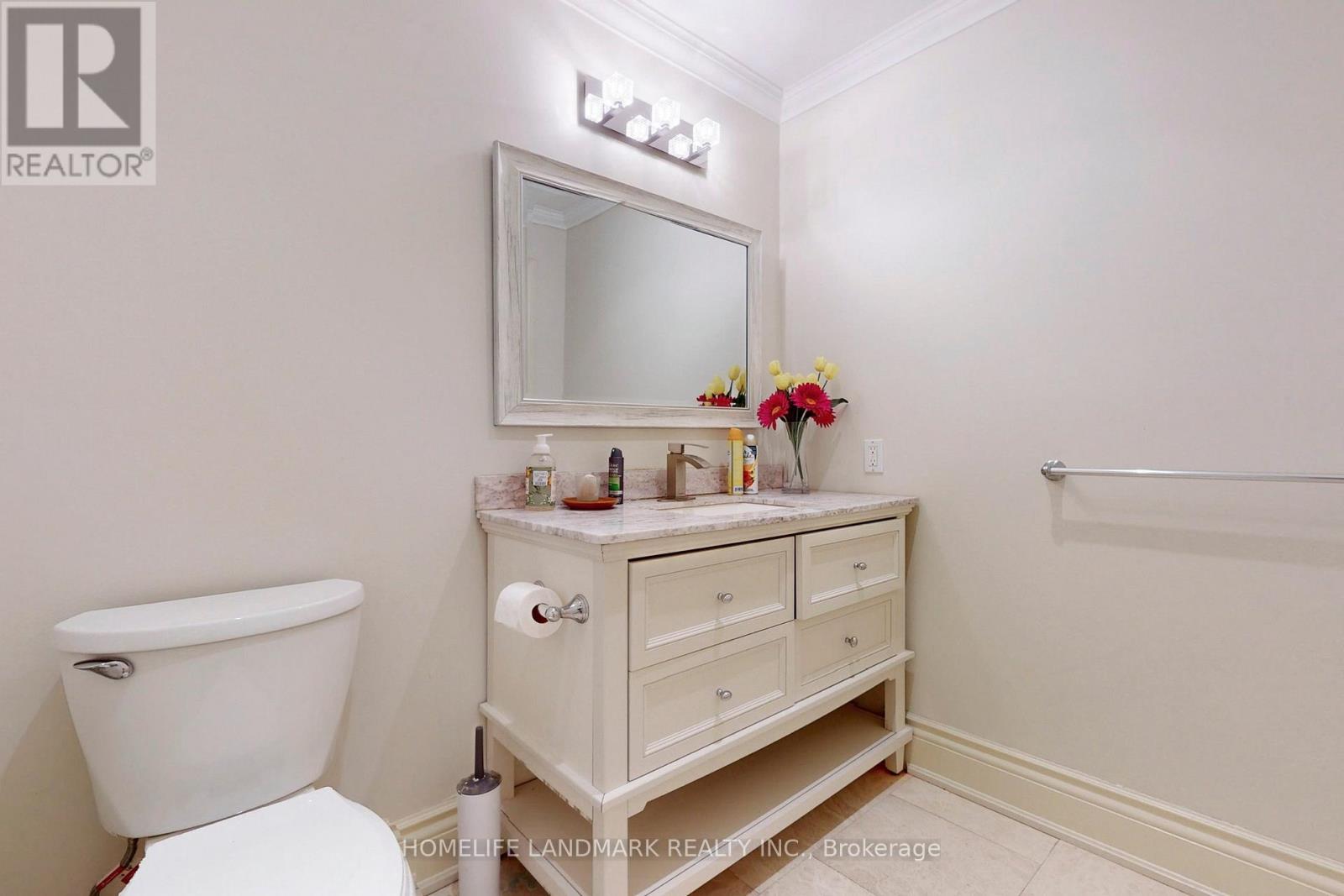 19 Wolf Run Court, Whitchurch-Stouffville, ON - Indoor Photo Showing Bathroom