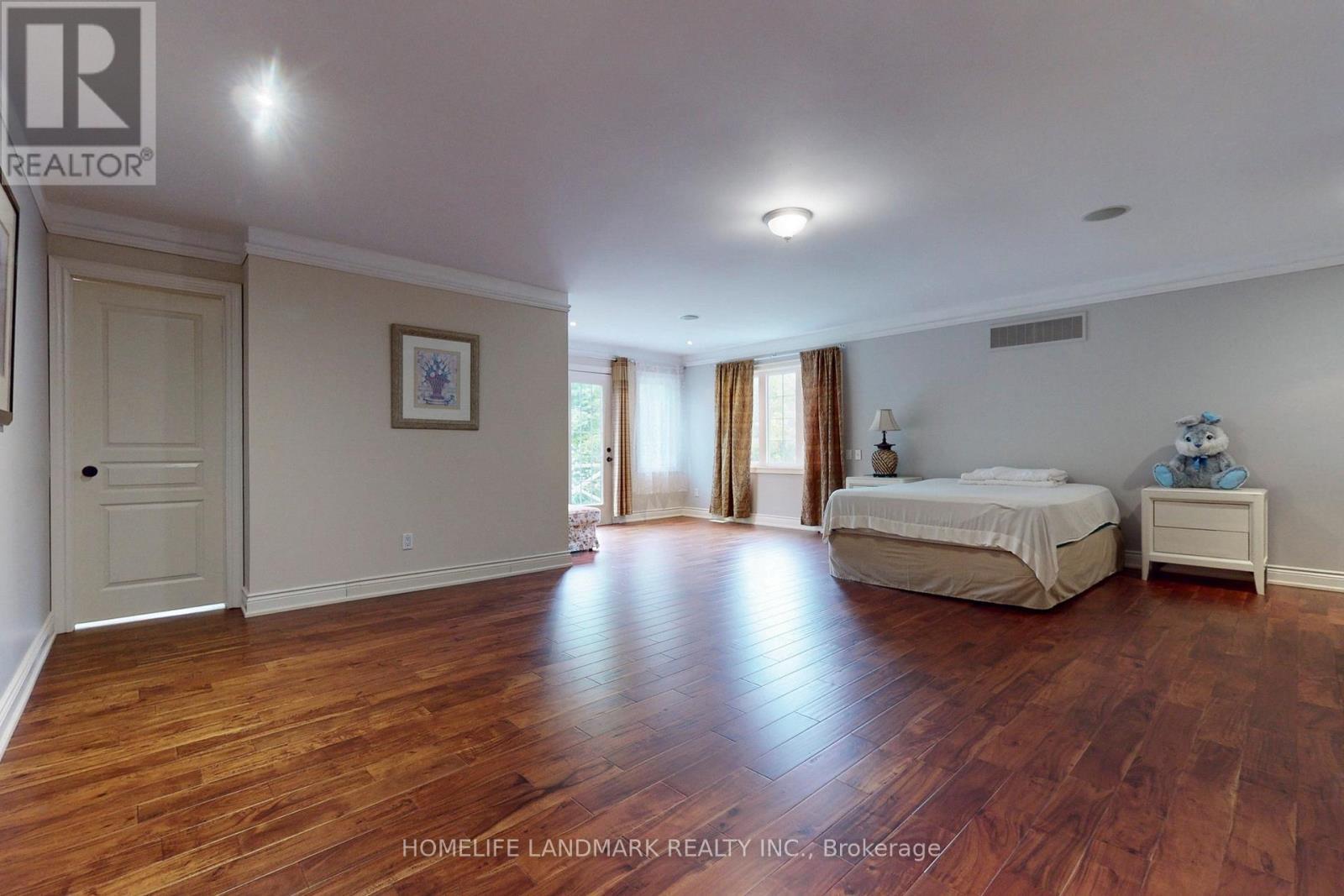 19 Wolf Run Court, Whitchurch-Stouffville, ON - Indoor Photo Showing Bedroom