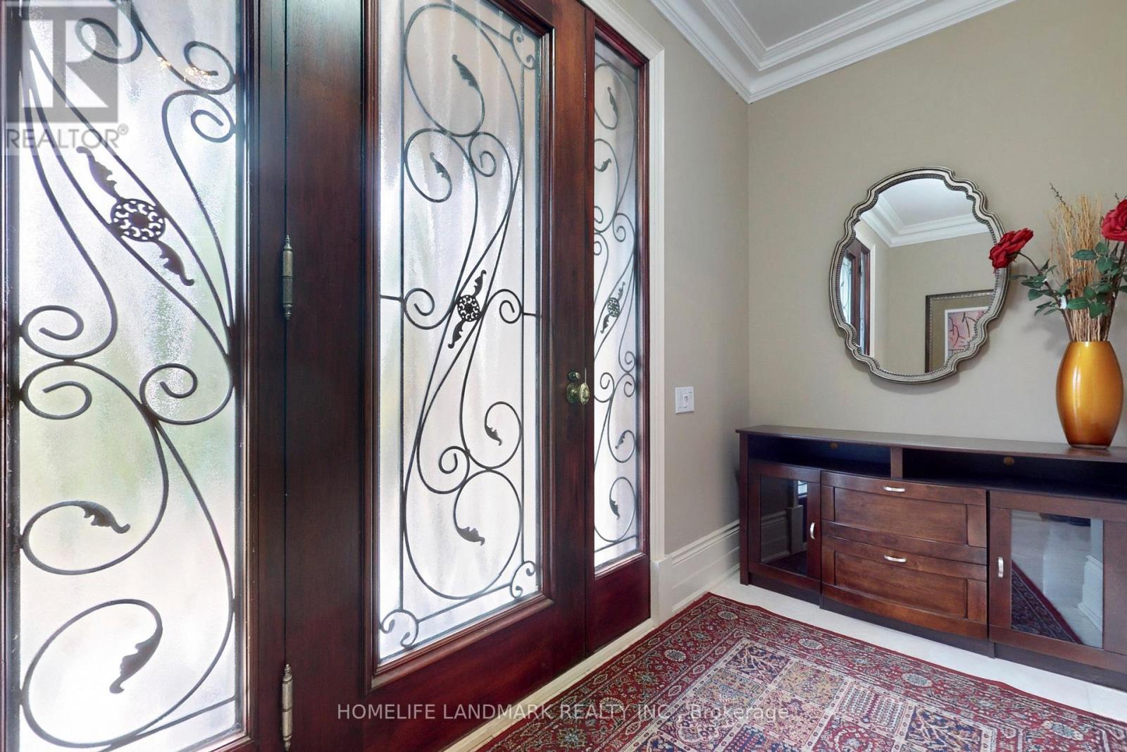 19 Wolf Run Court, Whitchurch-Stouffville, ON - Indoor Photo Showing Other Room